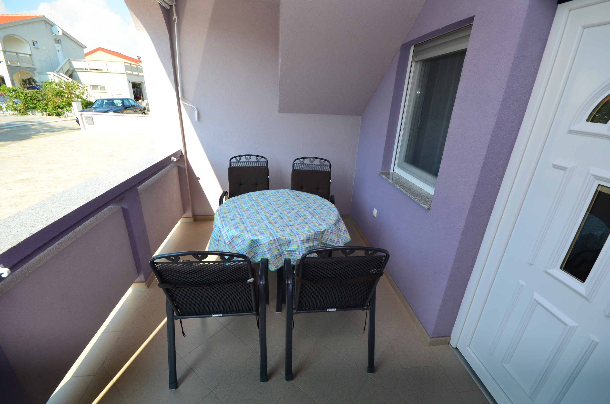 One bedroom apartment with terrace Vir - Kozjak, Vir  A-a