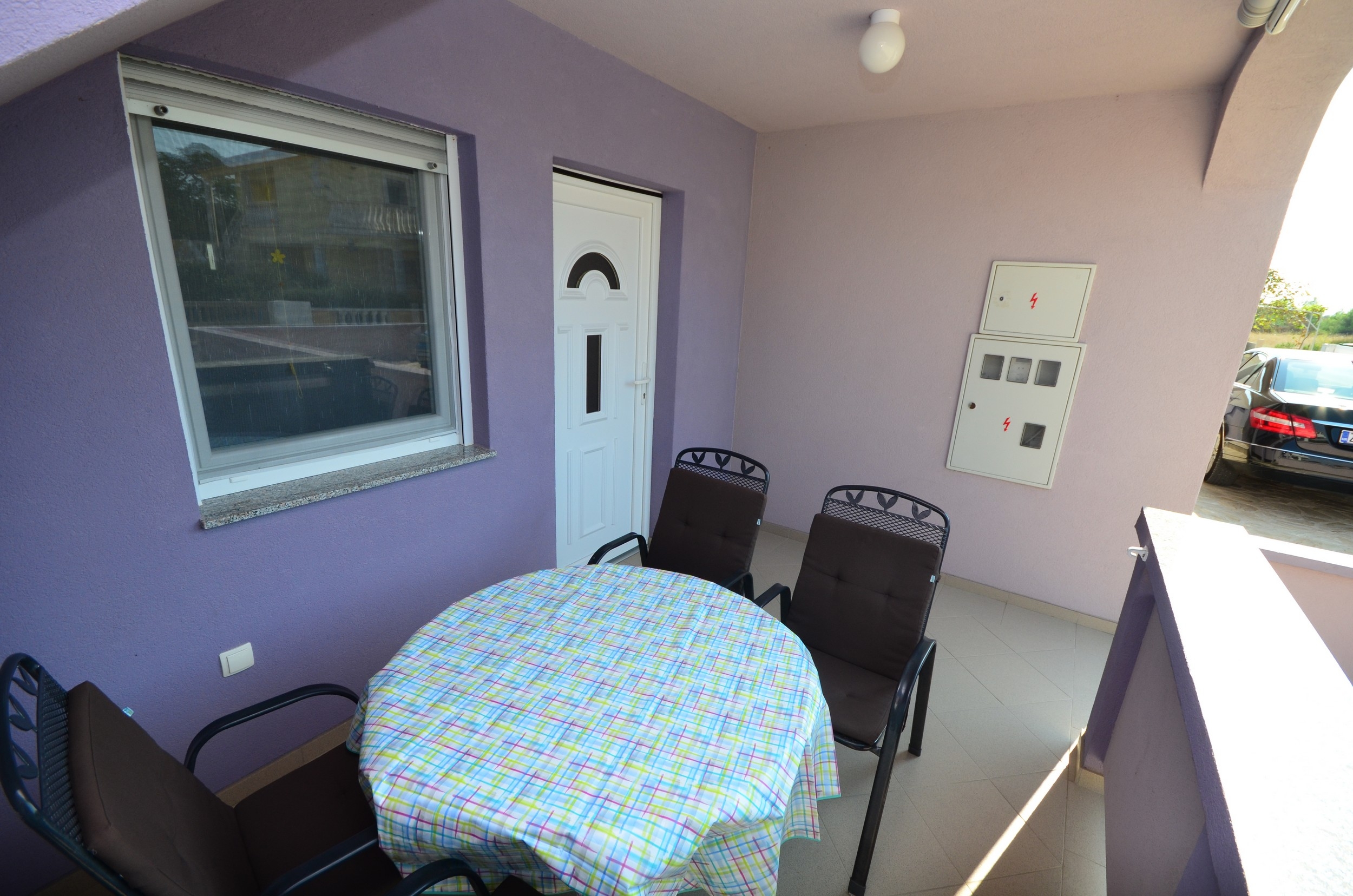 One bedroom apartment with terrace Vir - Kozjak, Vir  A-a