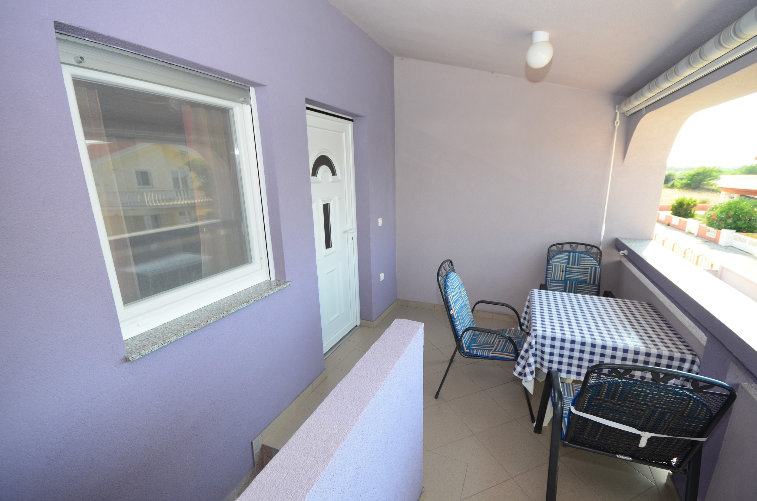 One bedroom apartment with balcony Vir - Kozjak, Vir  A-b
