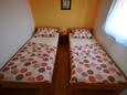 Bedroom 2 Vir - Kozjak, Bedroom 2 in the apartment, WiFi.
