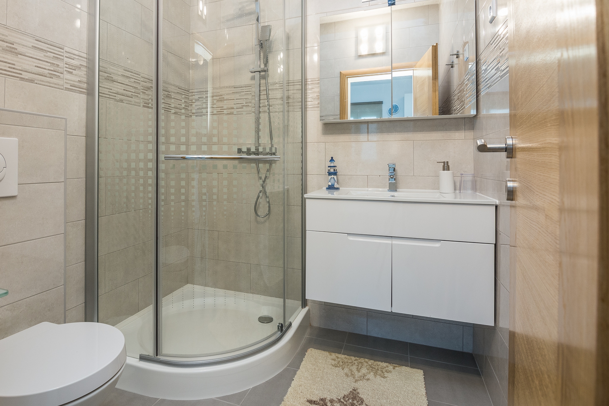 One bedroom apartment with terrace Vir  A-a