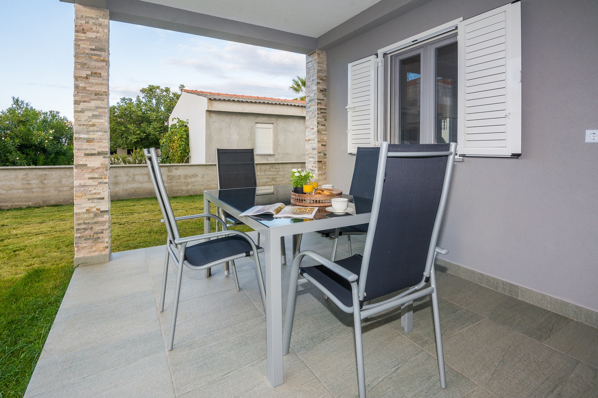 One bedroom apartment with terrace Vir (A-18557-a) One bedroom apartment with terrace Vir (A-18557-a)