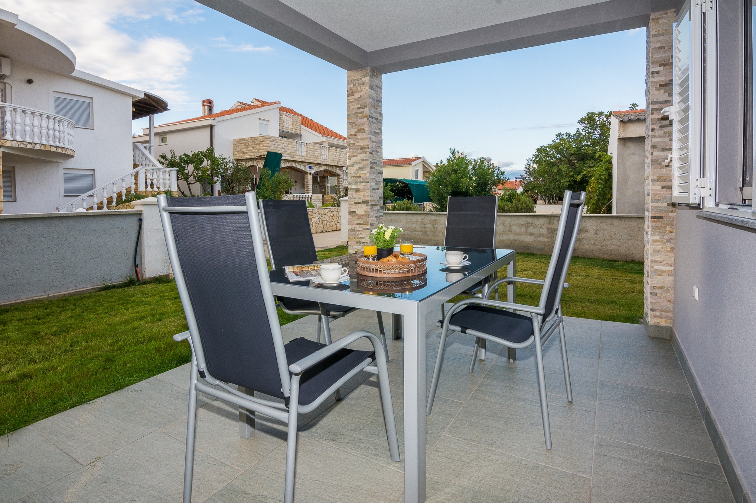 One bedroom apartment with terrace Vir  A-a