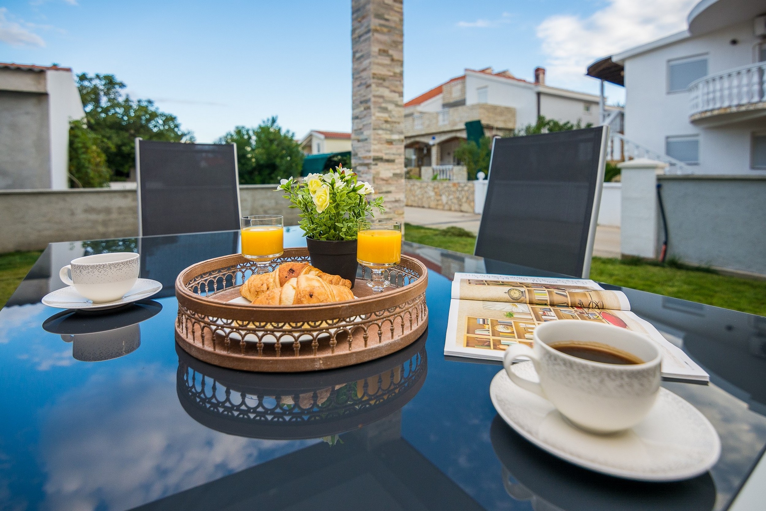 One bedroom apartment with terrace Vir  A-b