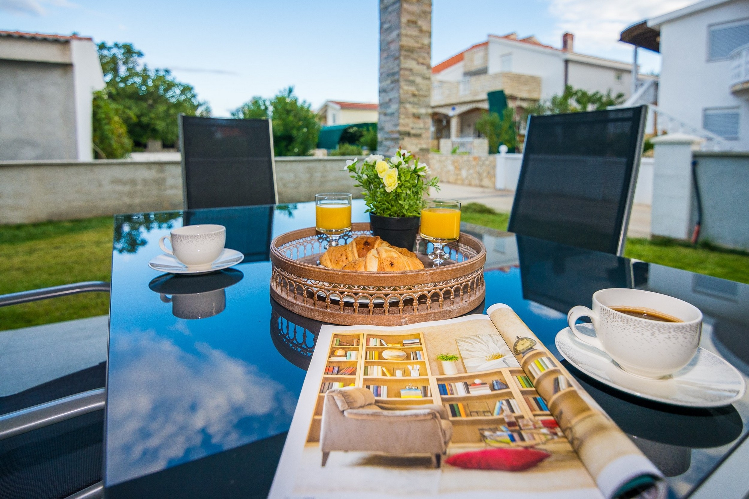 One bedroom apartment with terrace Vir  A-b