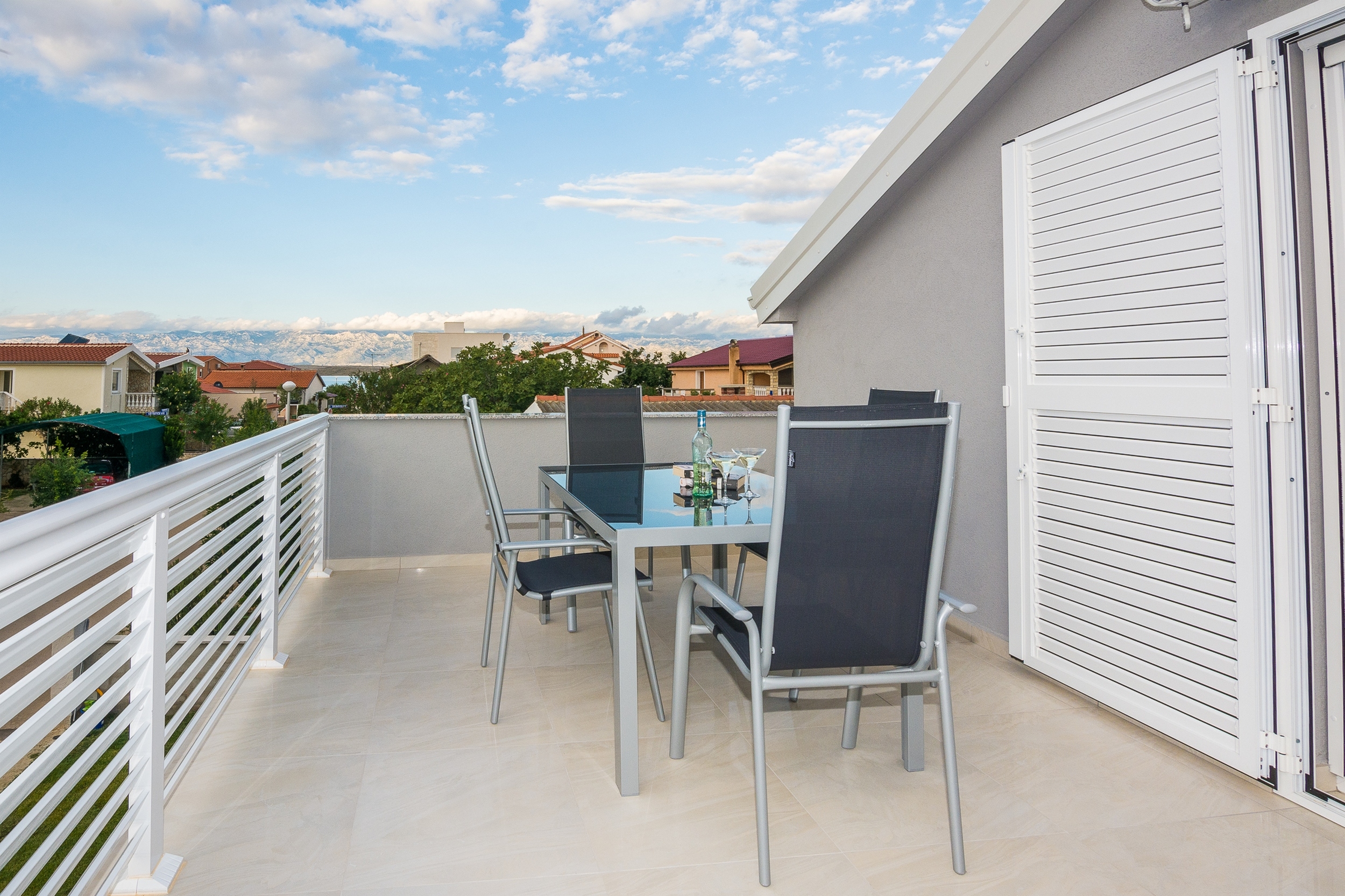 One bedroom apartment with balcony Vir  A-c