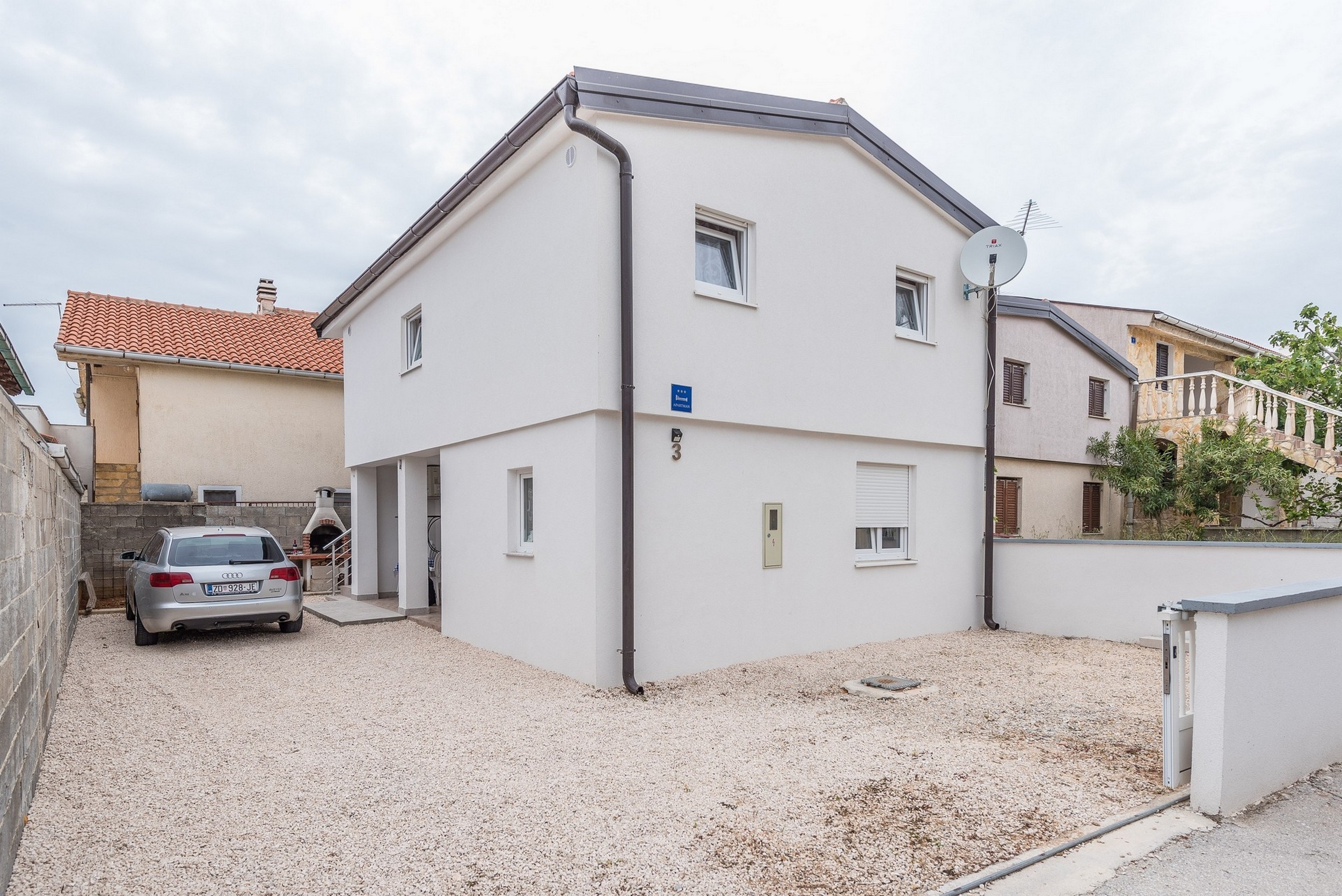 Two bedroom apartment with terrace Vir (A-18560-a) Two bedroom apartment with terrace Vir (A-18560-a)