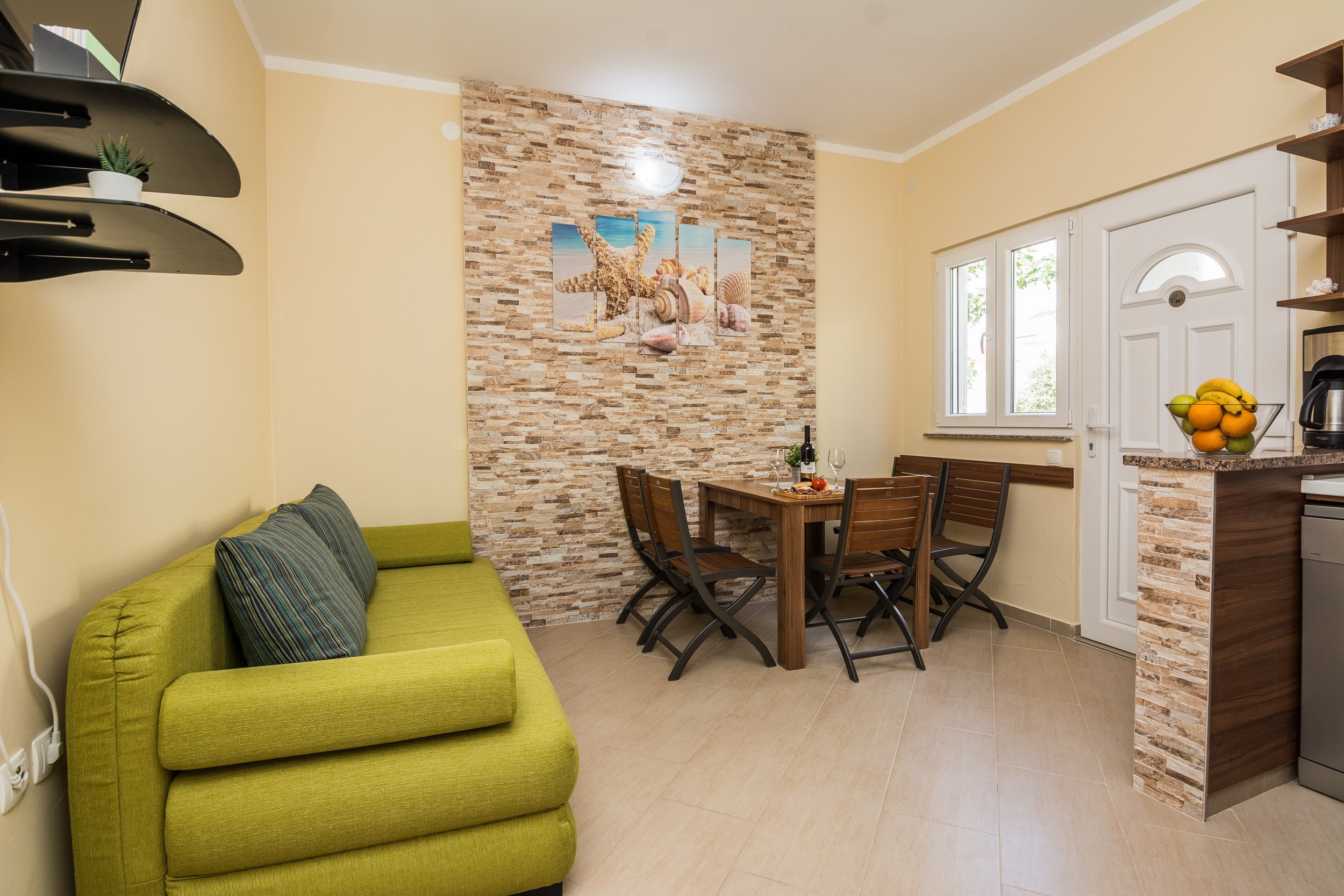 One bedroom apartment with terrace Vir (A-18561-a)