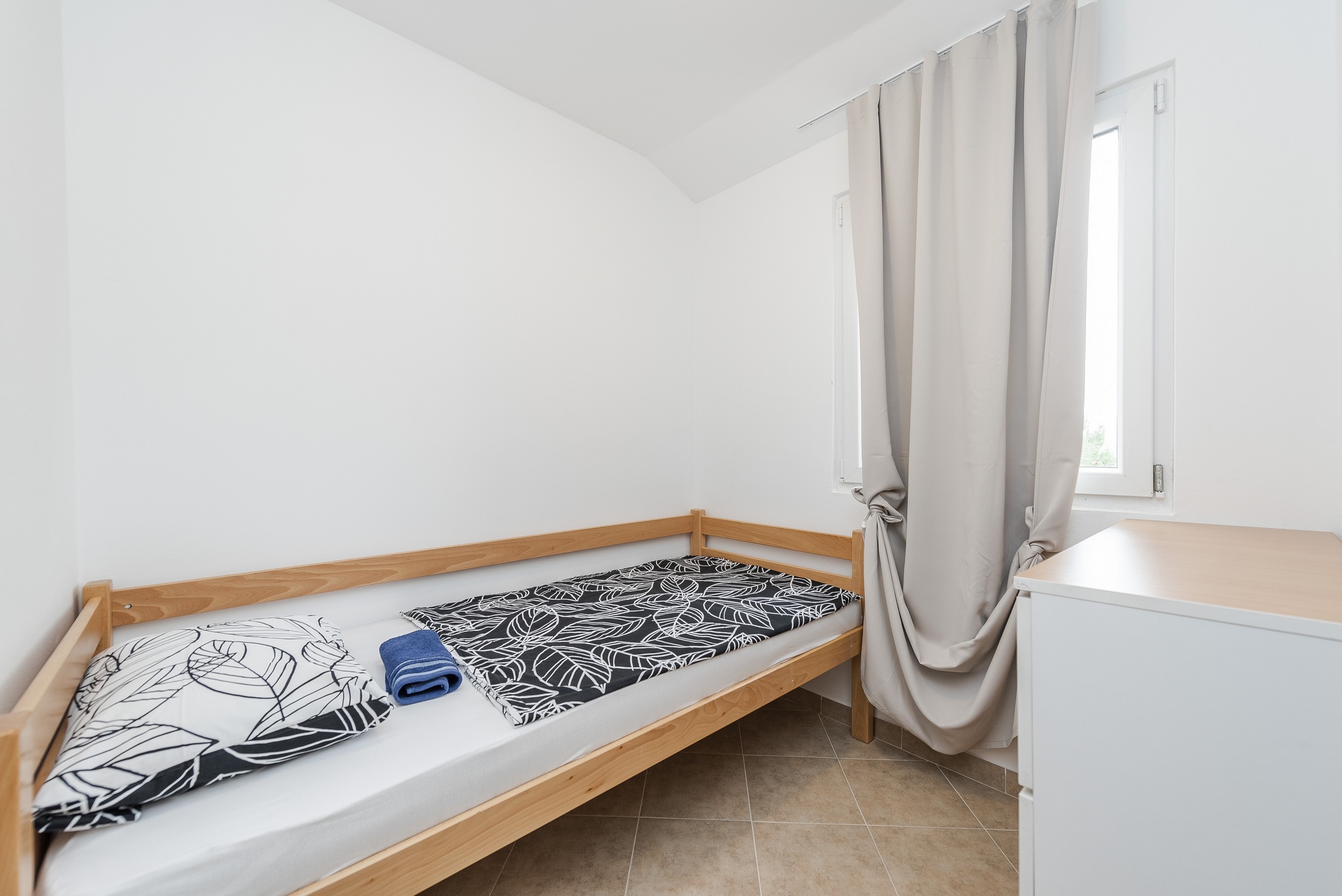 Two bedroom apartment with terrace Vir  A-a