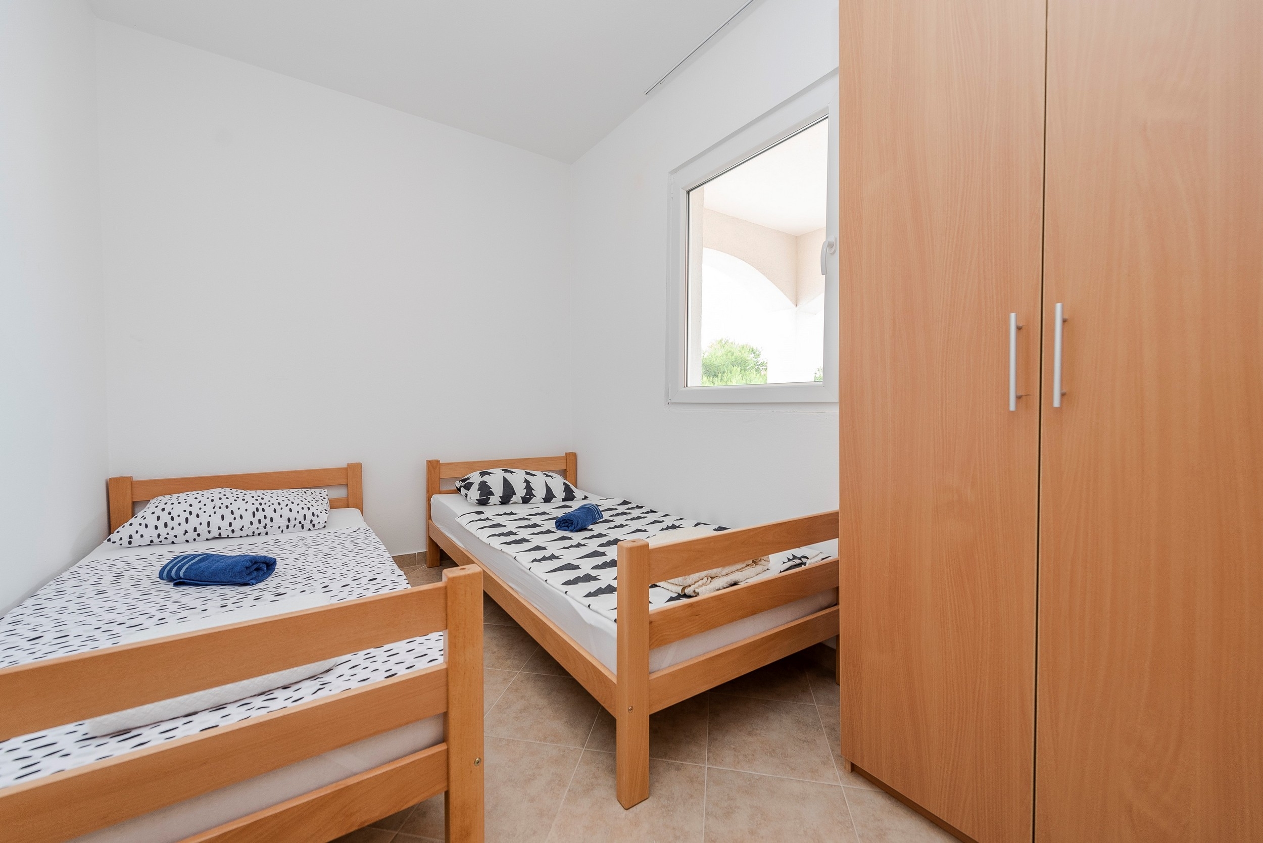 Two bedroom apartment with terrace Vir  A-b