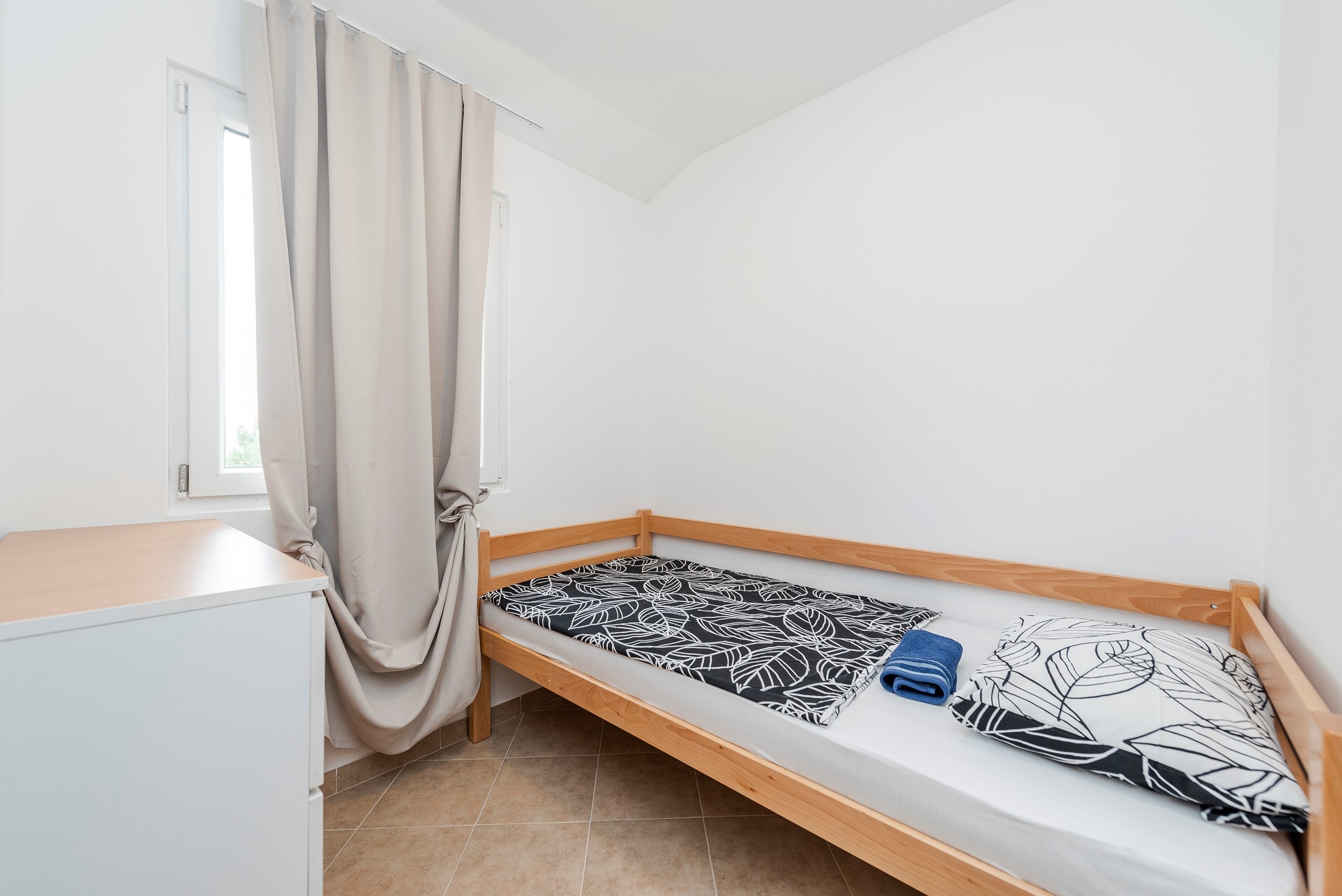 Two bedroom apartment with balcony Vir  A-c