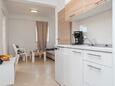 Vir, Кухня в размещении типа apartment, WiFi.