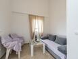 Vir, Obývací pokoj v ubytování typu apartment, s klimatizací a WiFi.