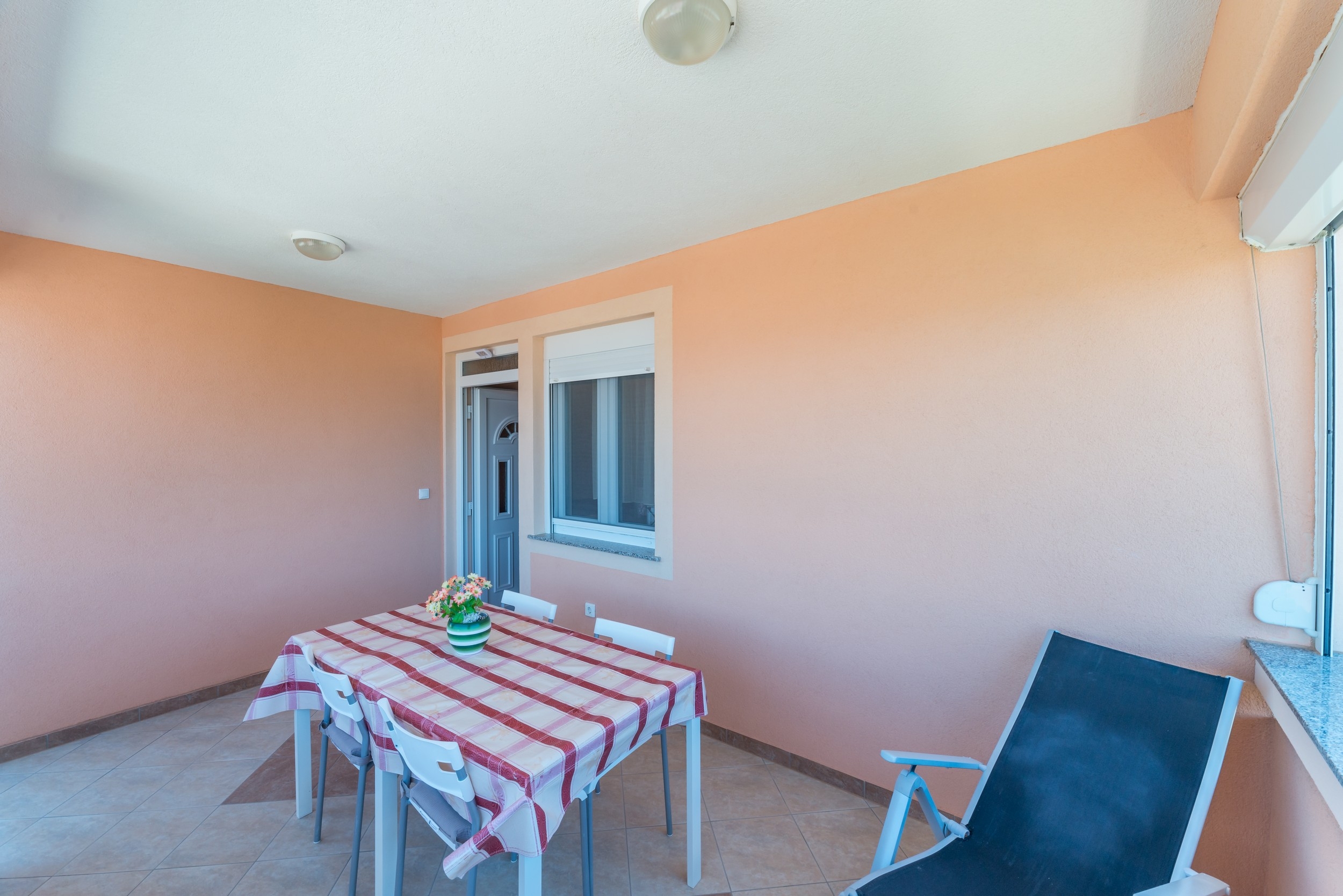 Two bedroom apartment with balcony Vir - Lozice, Vir  A-b