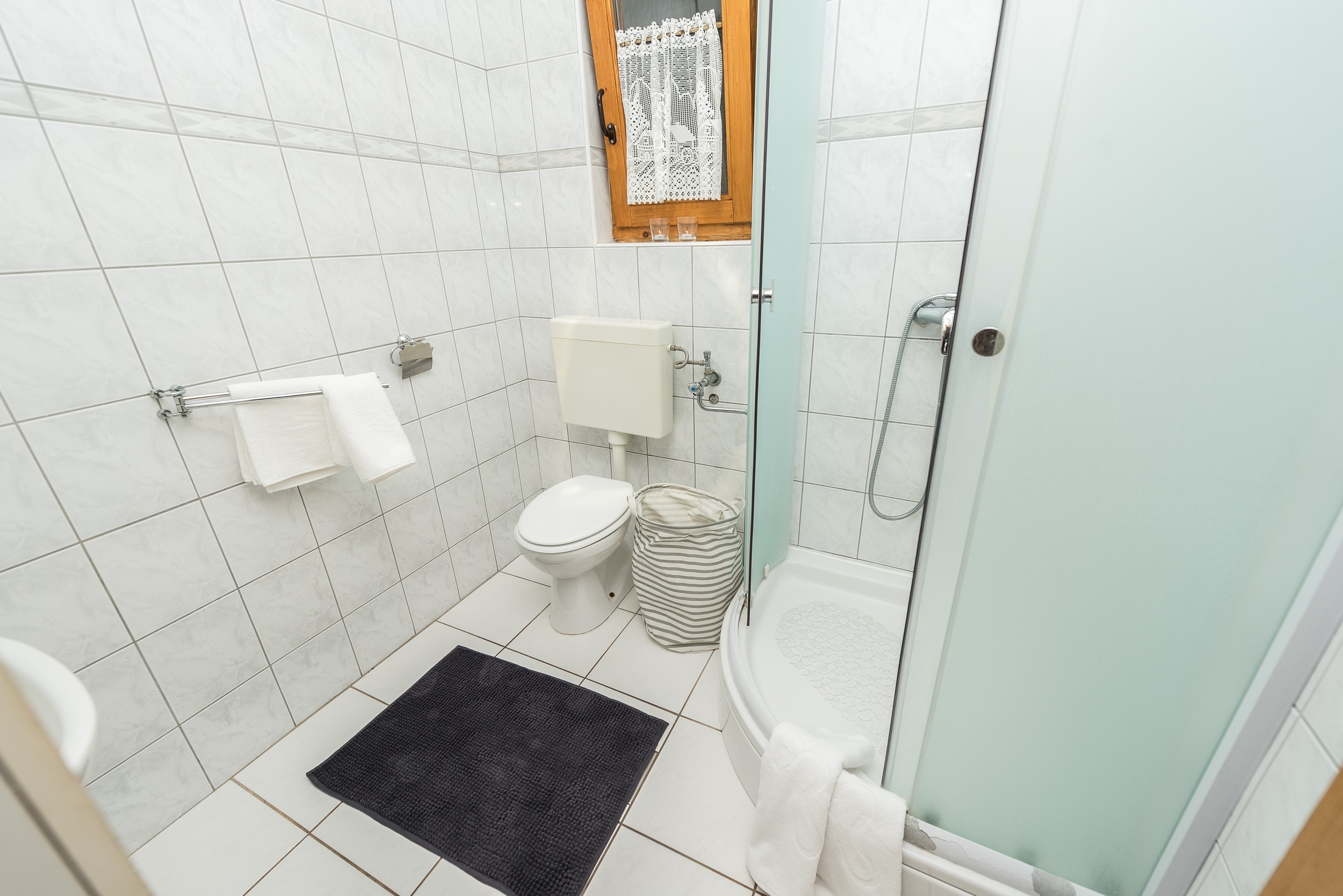 Three bedroom apartment with balcony and sea view Vir  A-a