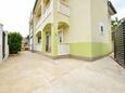 Parkoviště Zadar, Zadar, Parkoviště 18571 - Ubytování s kamenitou pláží.