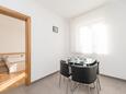 Privlaka, Jídelna v ubytování typu apartment, WiFi.