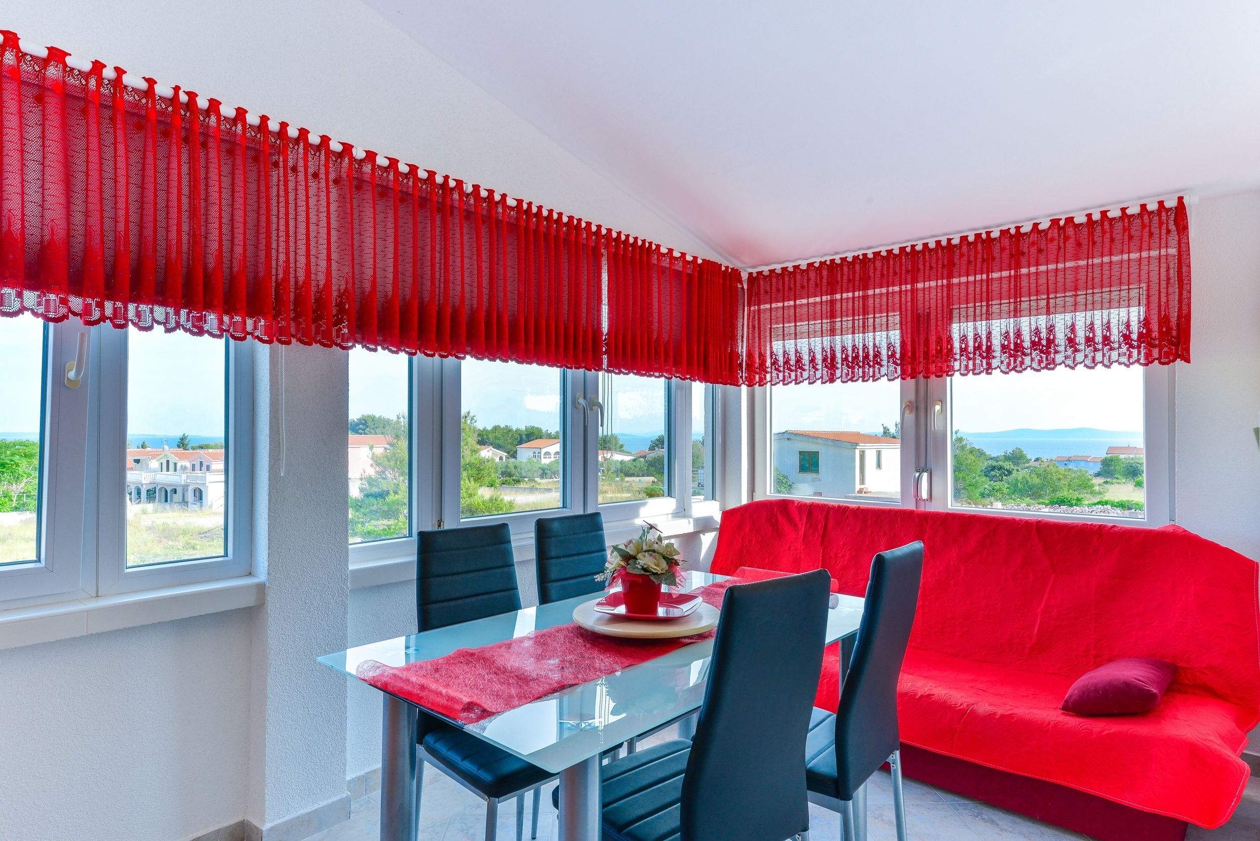 Dvosobni apartman s terasom i pogledom na more Vir - Pedinka, Vir  A-b