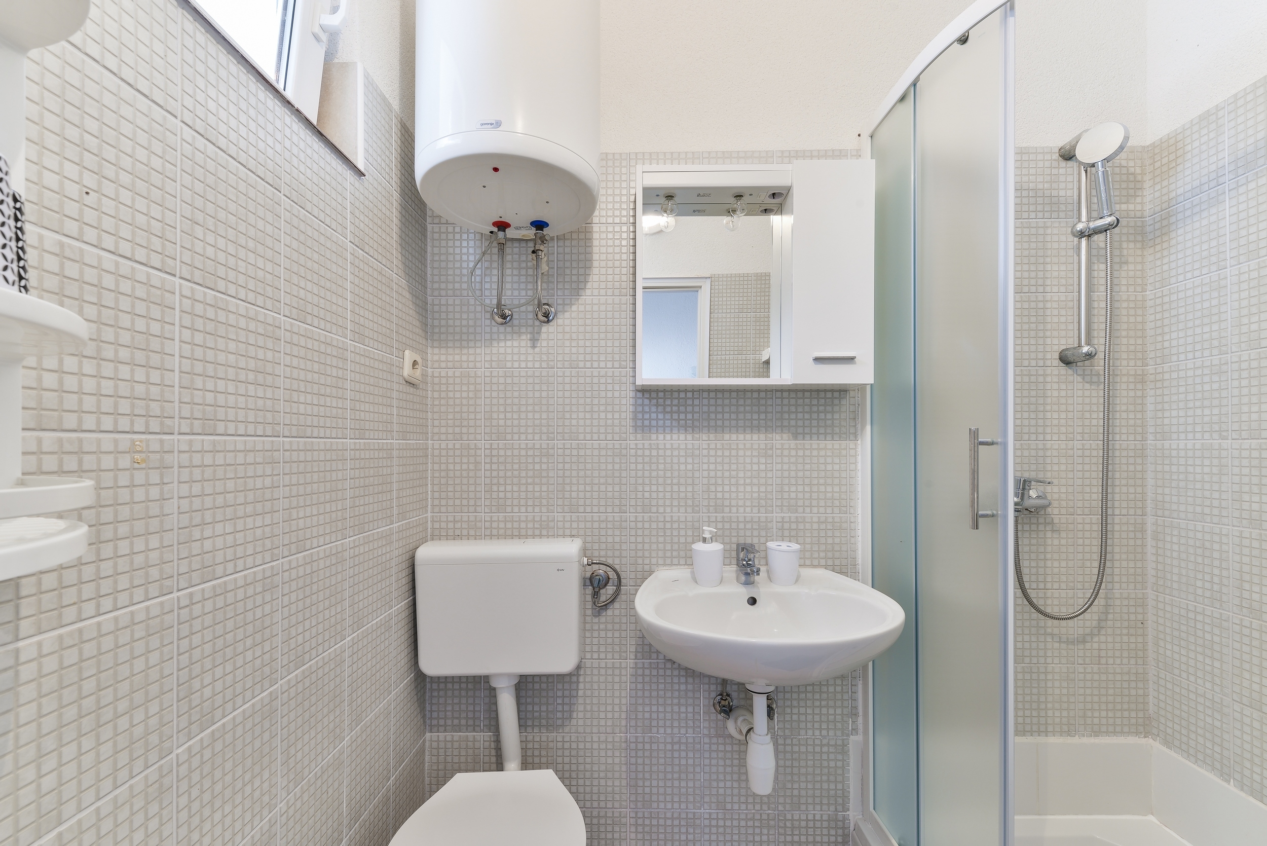 Studio flat with terrace Vir  AS-a