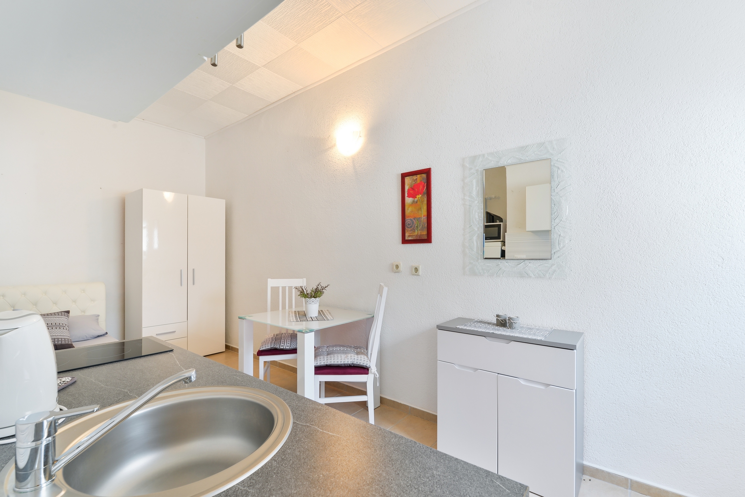 Studio flat with terrace Vir  AS-a