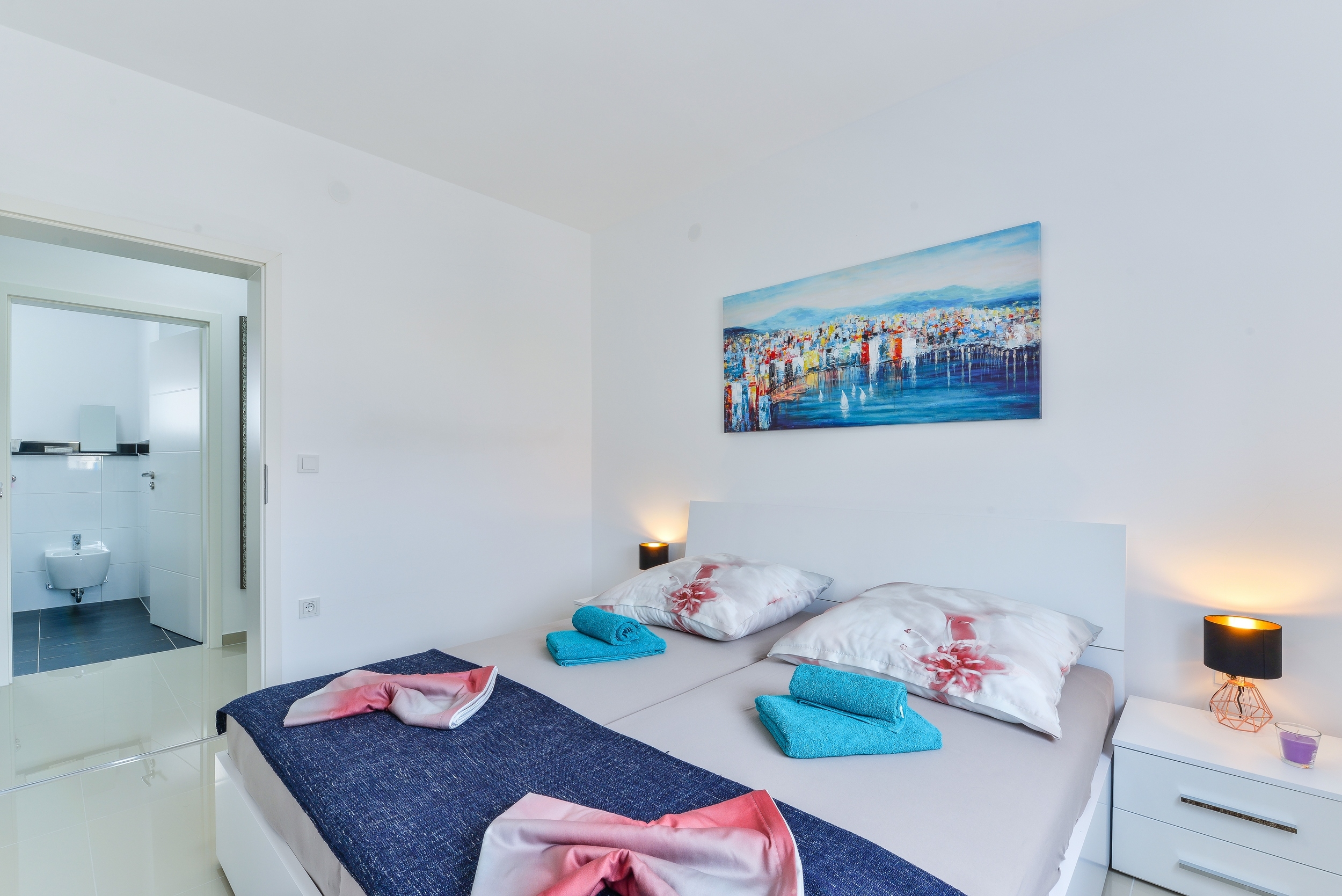 One bedroom apartment with balcony and sea view Vir - Kozjak, Vir  A-a