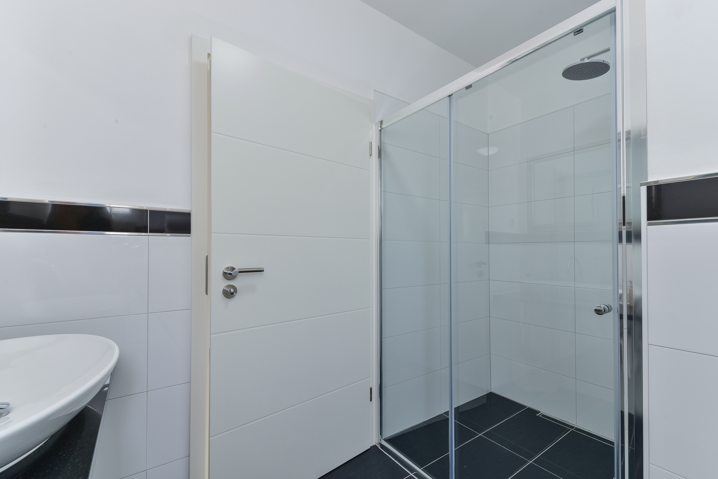 One bedroom apartment with balcony and sea view Vir - Kozjak, Vir  A-b