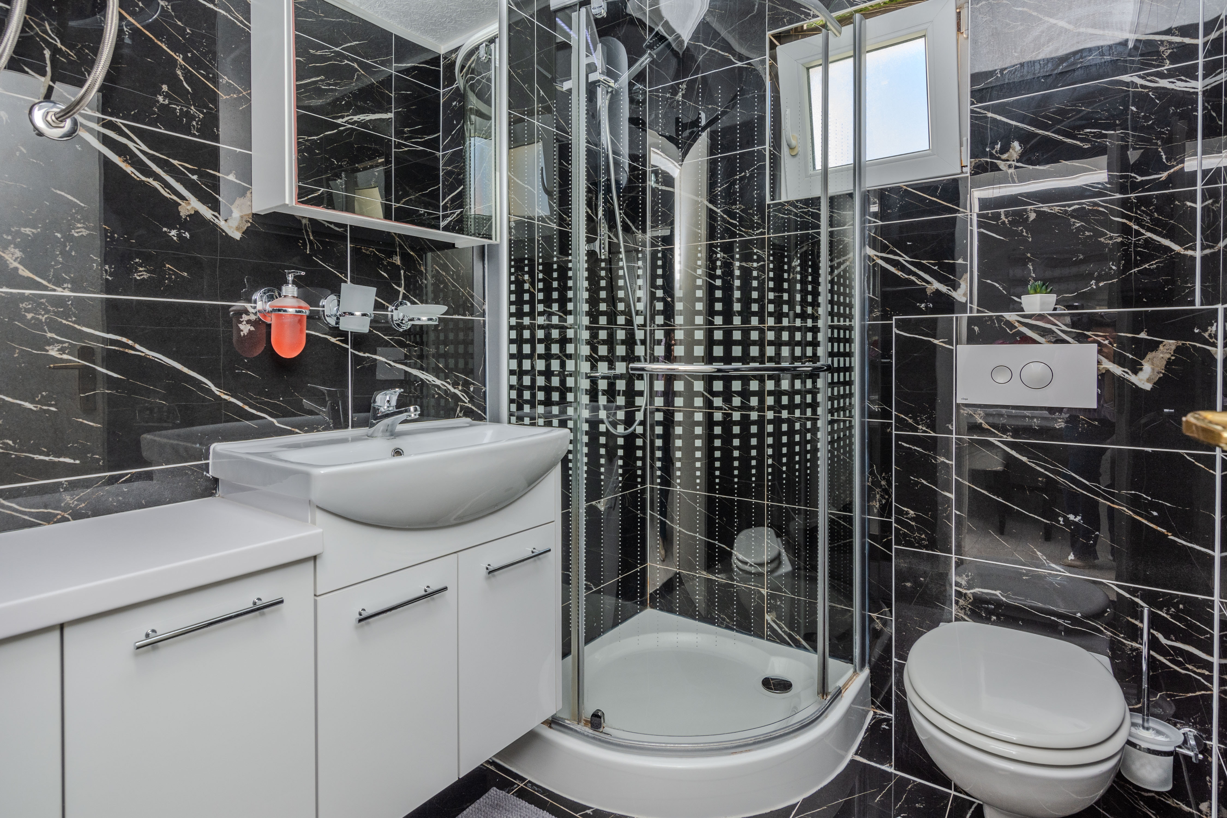 Two bedroom apartment near beach Vir  A-b