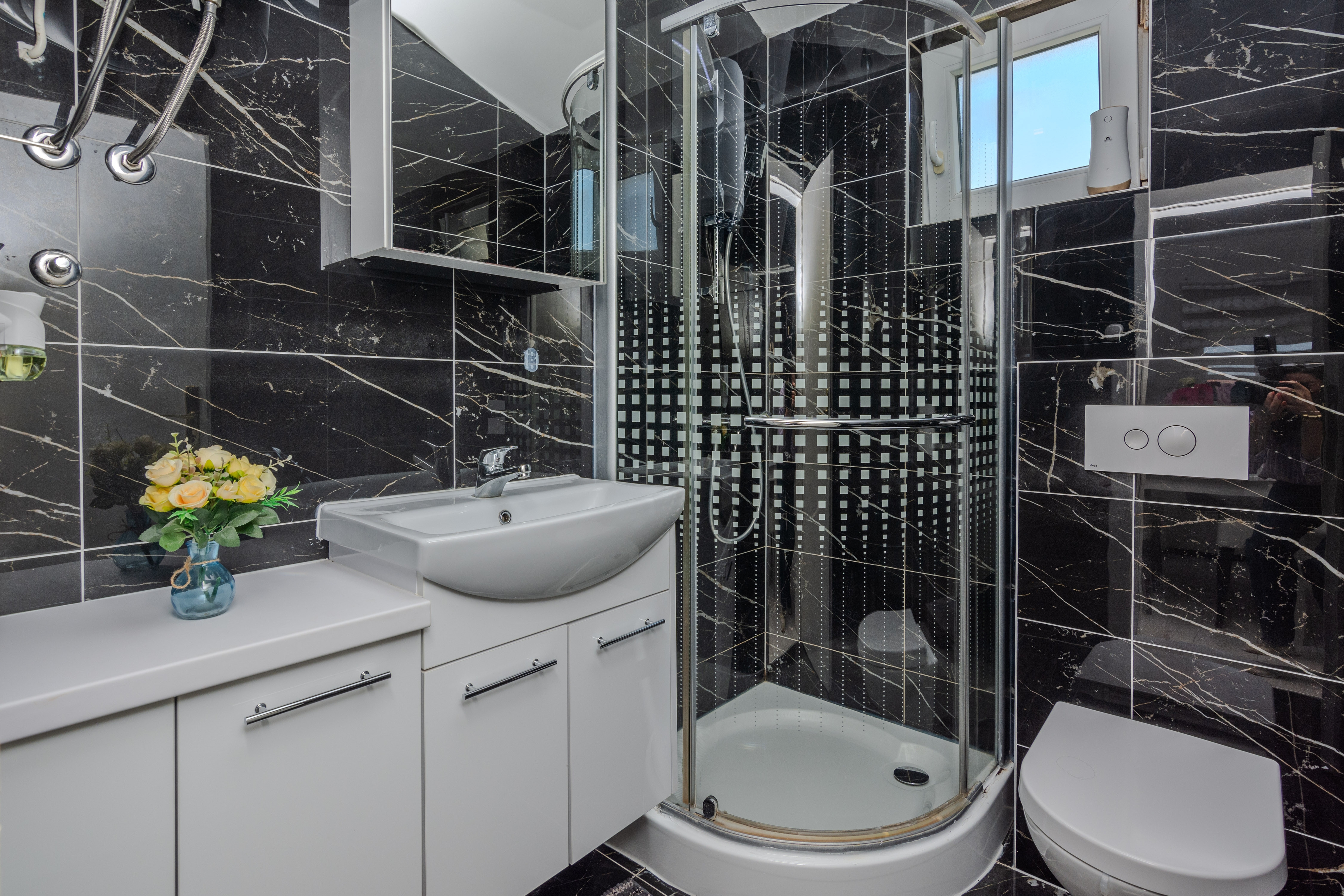 Two bedroom apartment near beach Vir  A-d