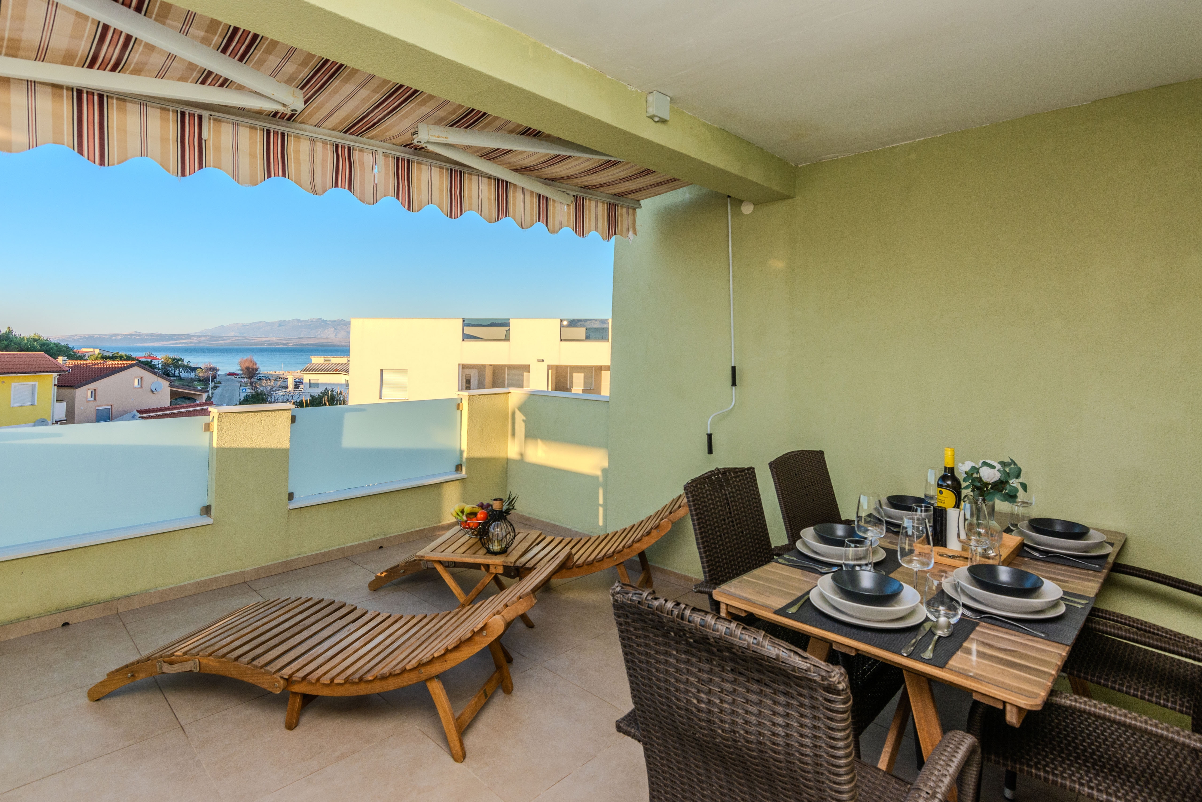 Two bedroom apartment with balcony and sea view Vir - Lozice, Vir  A-b