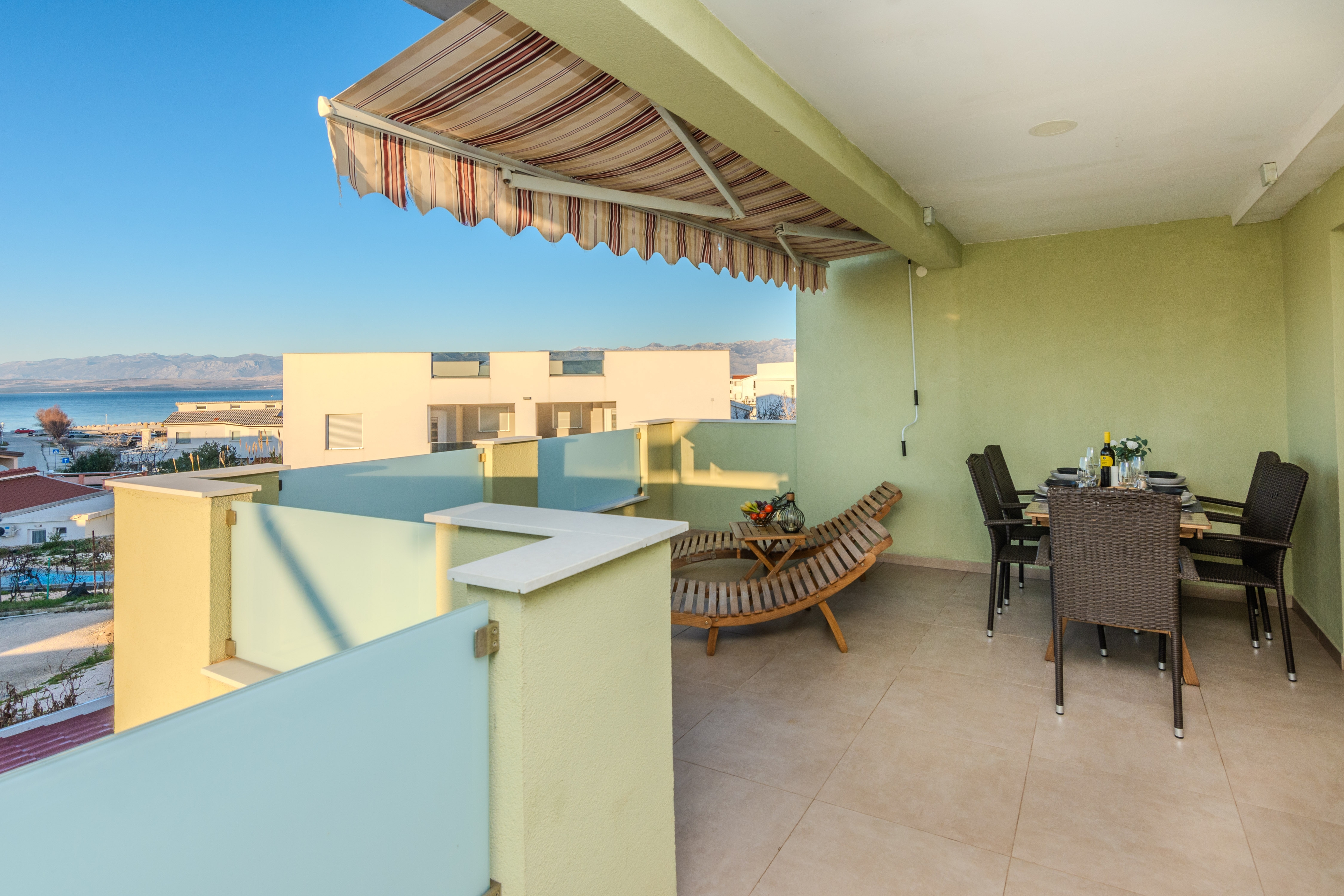 Two bedroom apartment with balcony and sea view Vir - Lozice, Vir  A-b