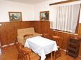Dining room Zavalatica, Dining room in the apartment, (pet friendly) and WiFi.