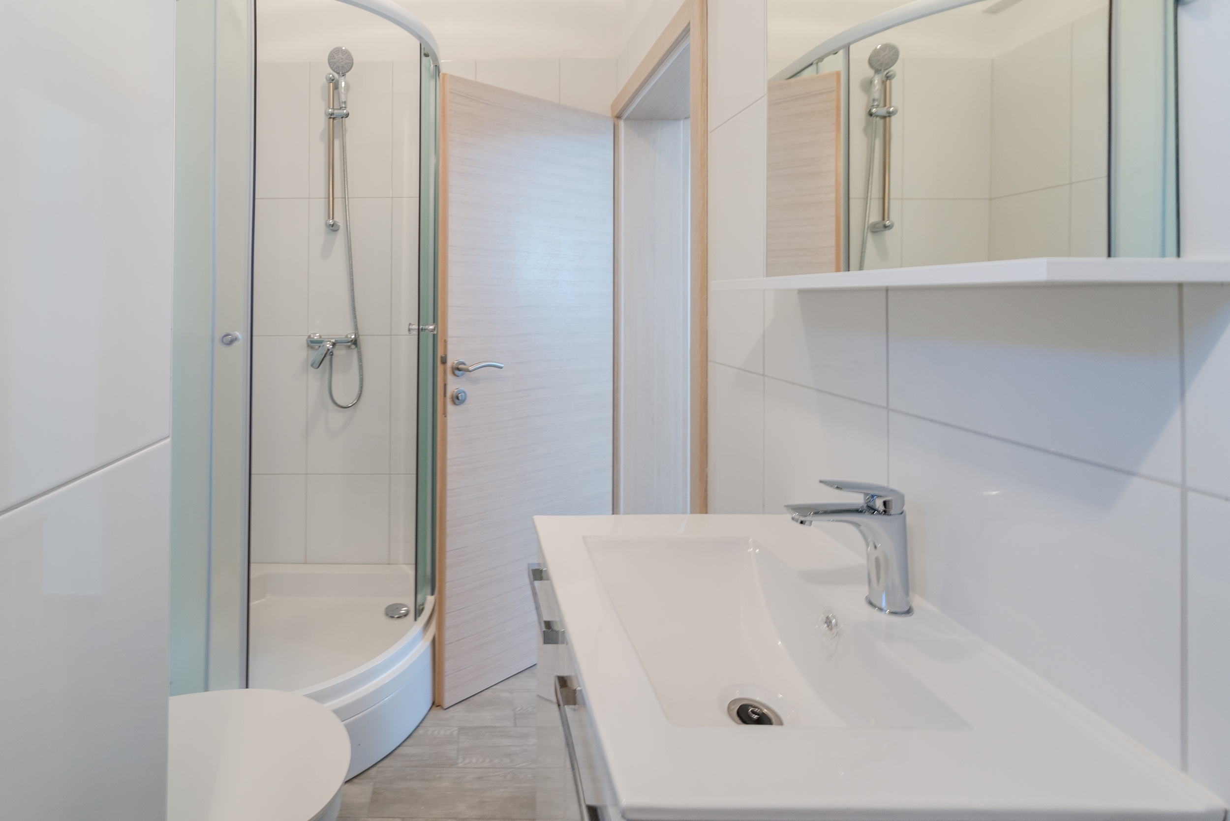 One bedroom apartment with terrace and sea view Privlaka, Zadar  A-b