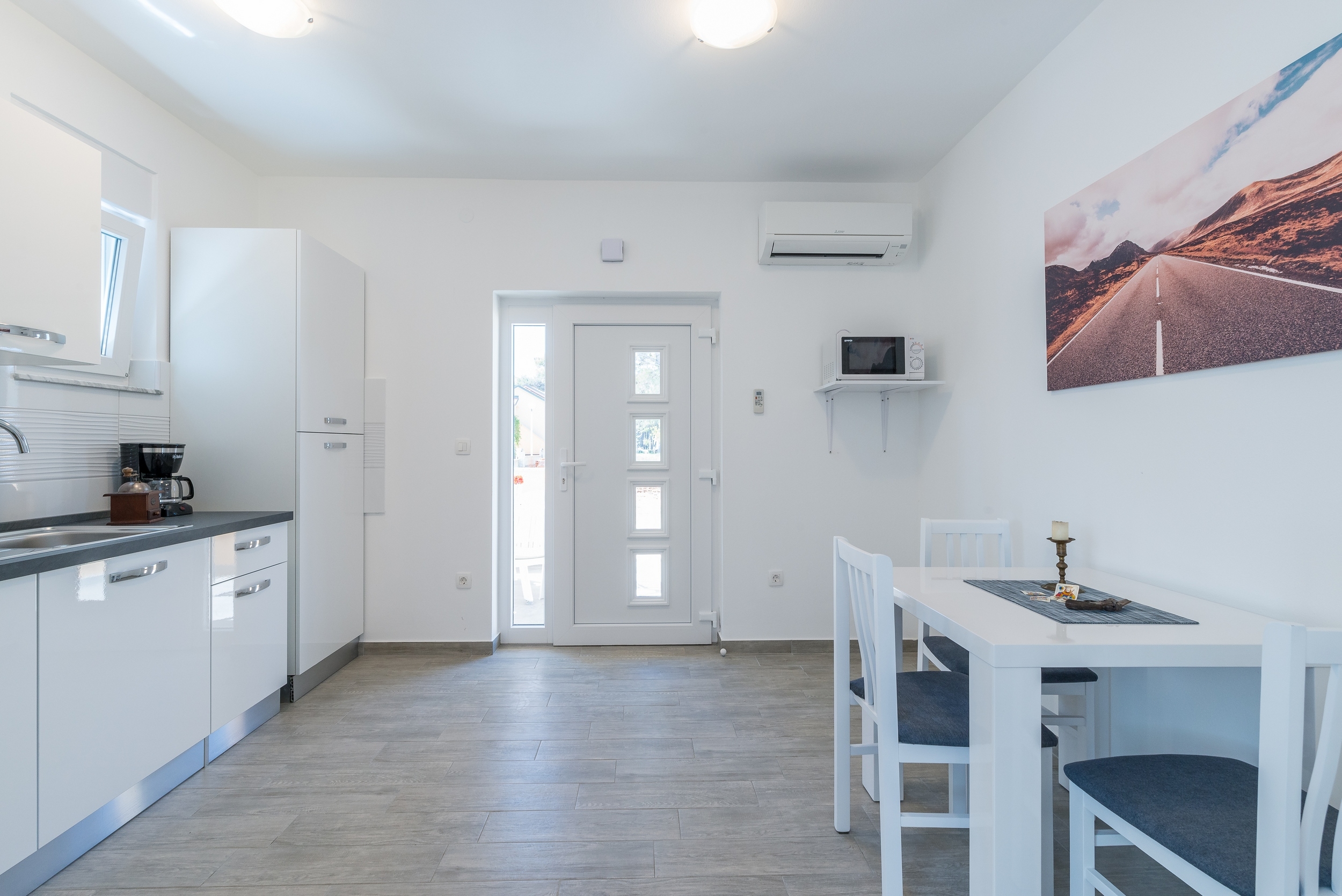 One bedroom apartment with terrace and sea view Privlaka, Zadar  A-b