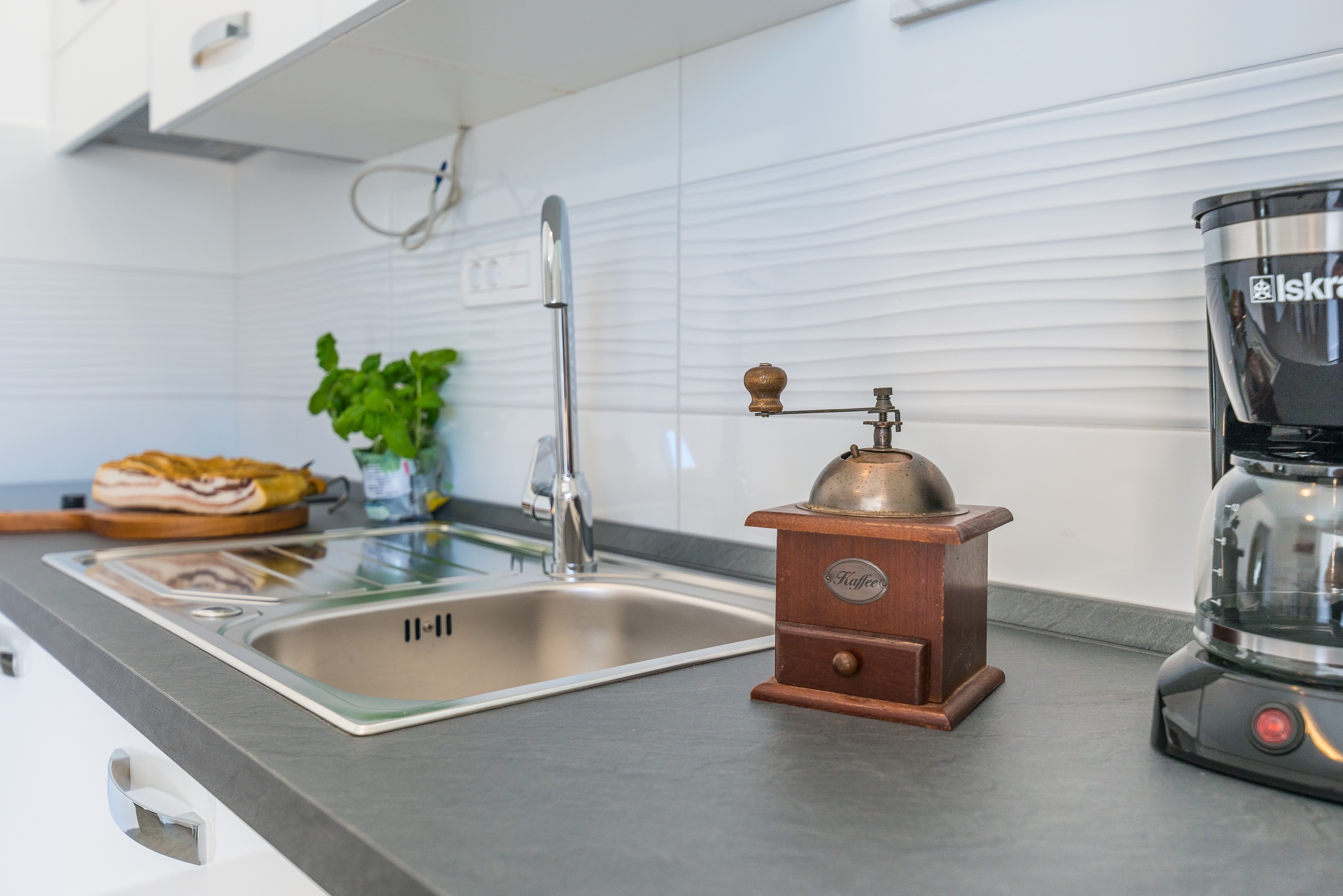 One bedroom apartment with terrace and sea view Privlaka, Zadar  A-b