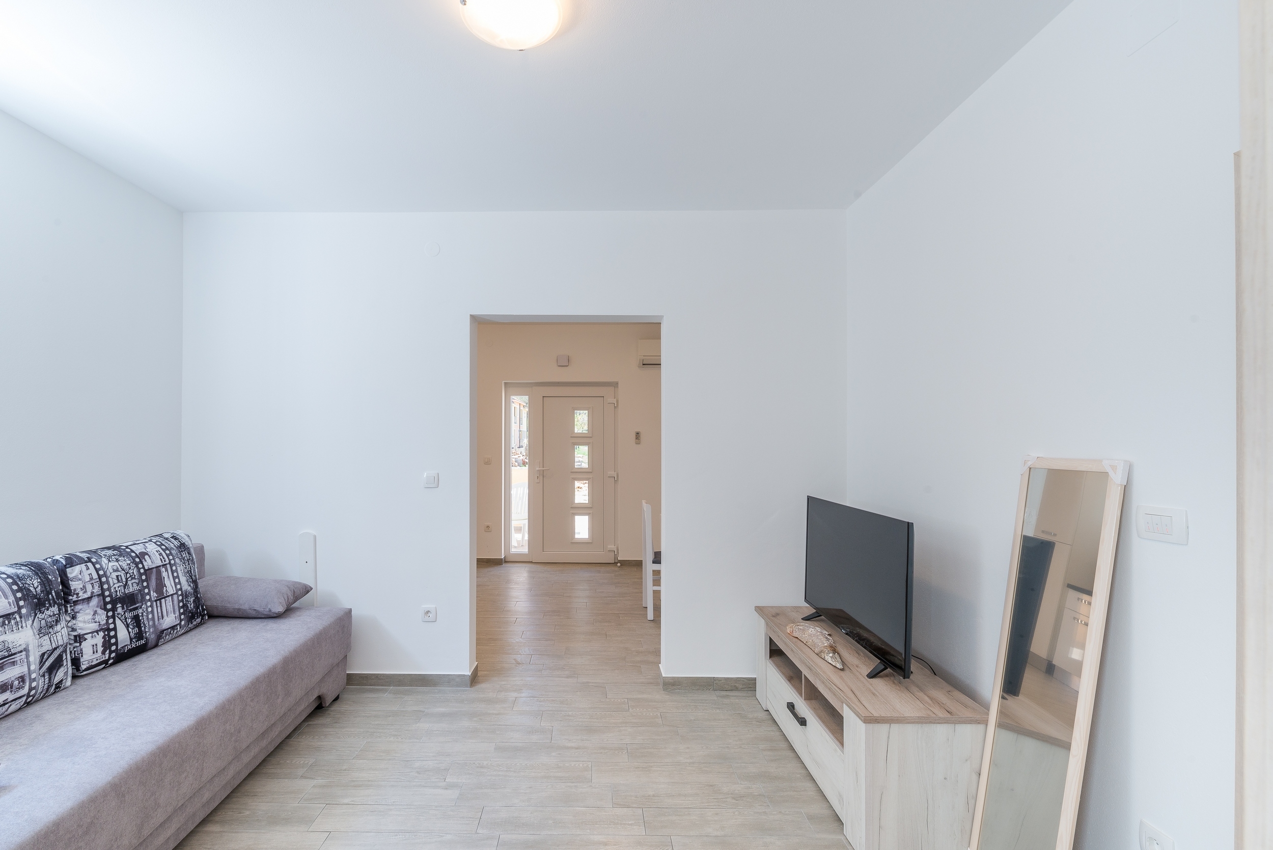 One bedroom apartment with terrace and sea view Privlaka, Zadar  A-b