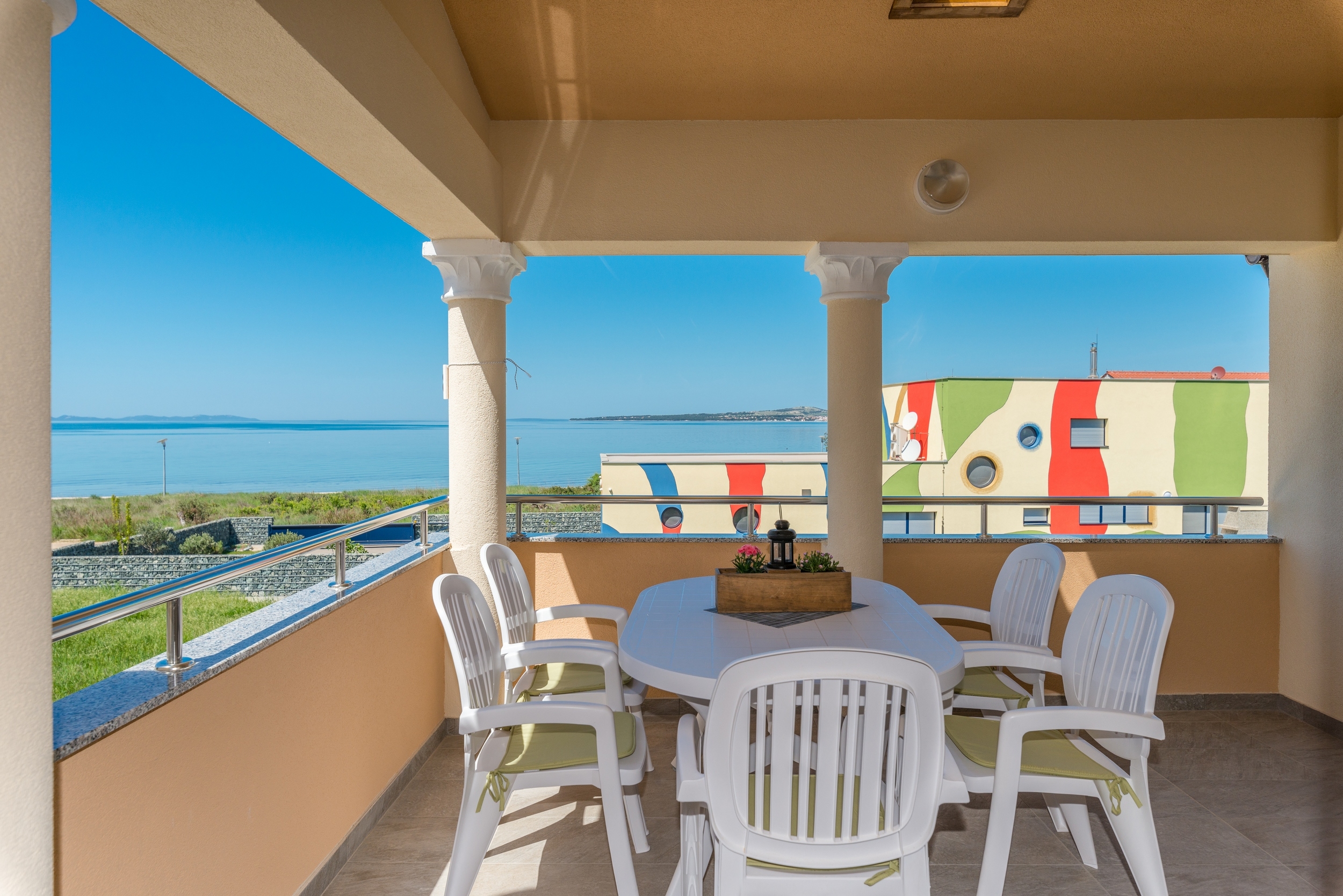 One bedroom apartment with terrace and sea view Privlaka, Zadar  A-c