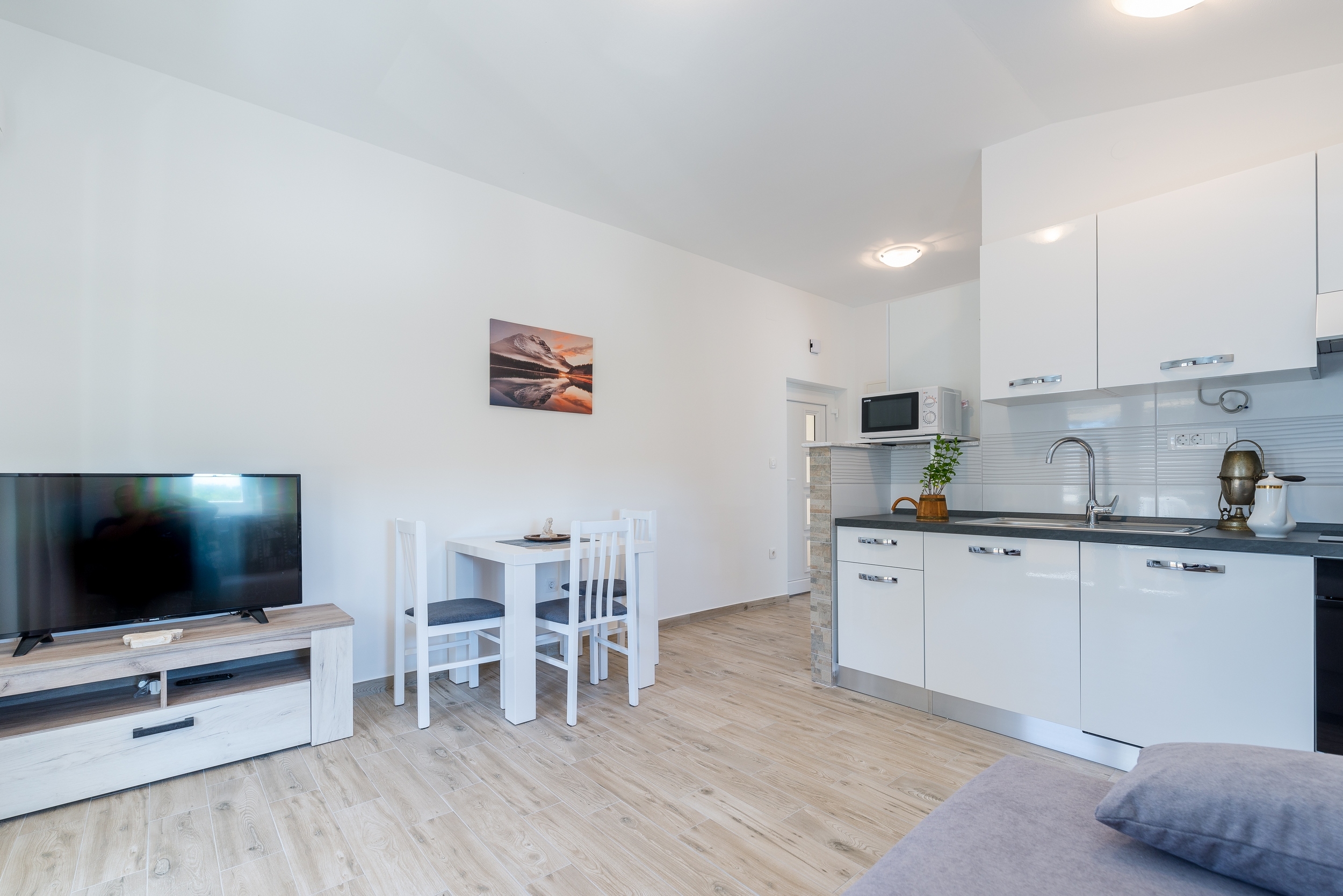 One bedroom apartment with balcony and sea view Privlaka, Zadar  A-d