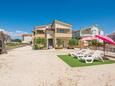 Privlaka, Zadar, Объект 18601 - Апартаменты вблизи моря с песчаным пляжем.