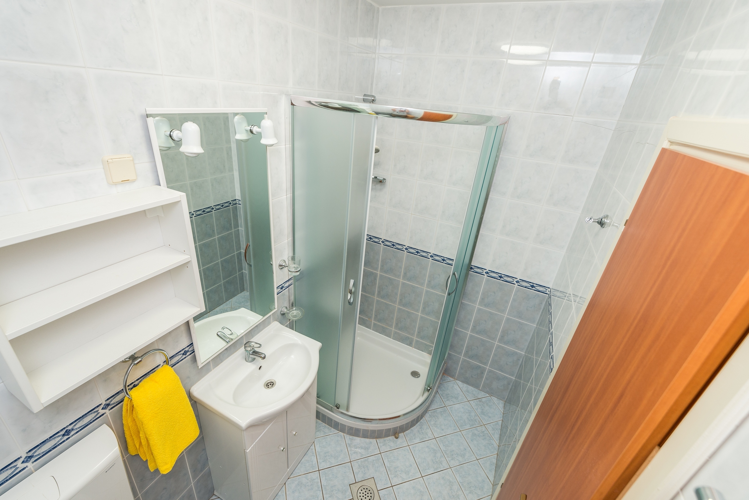 Two bedroom apartment with terrace Vir  A-b