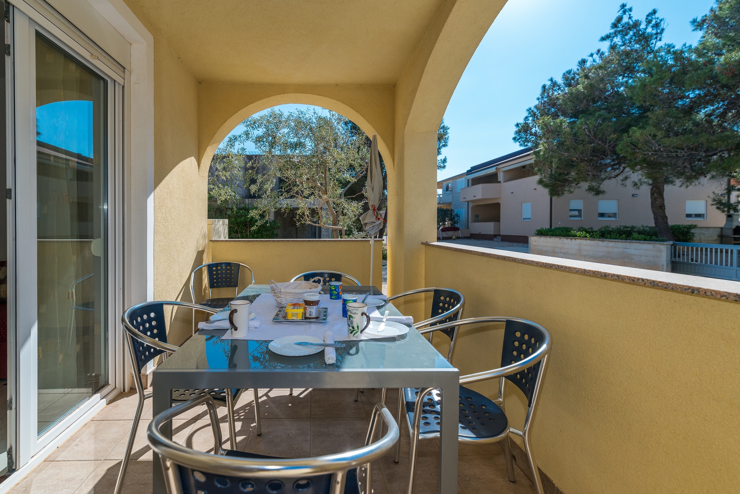 Two bedroom apartment with terrace Vir  A-b