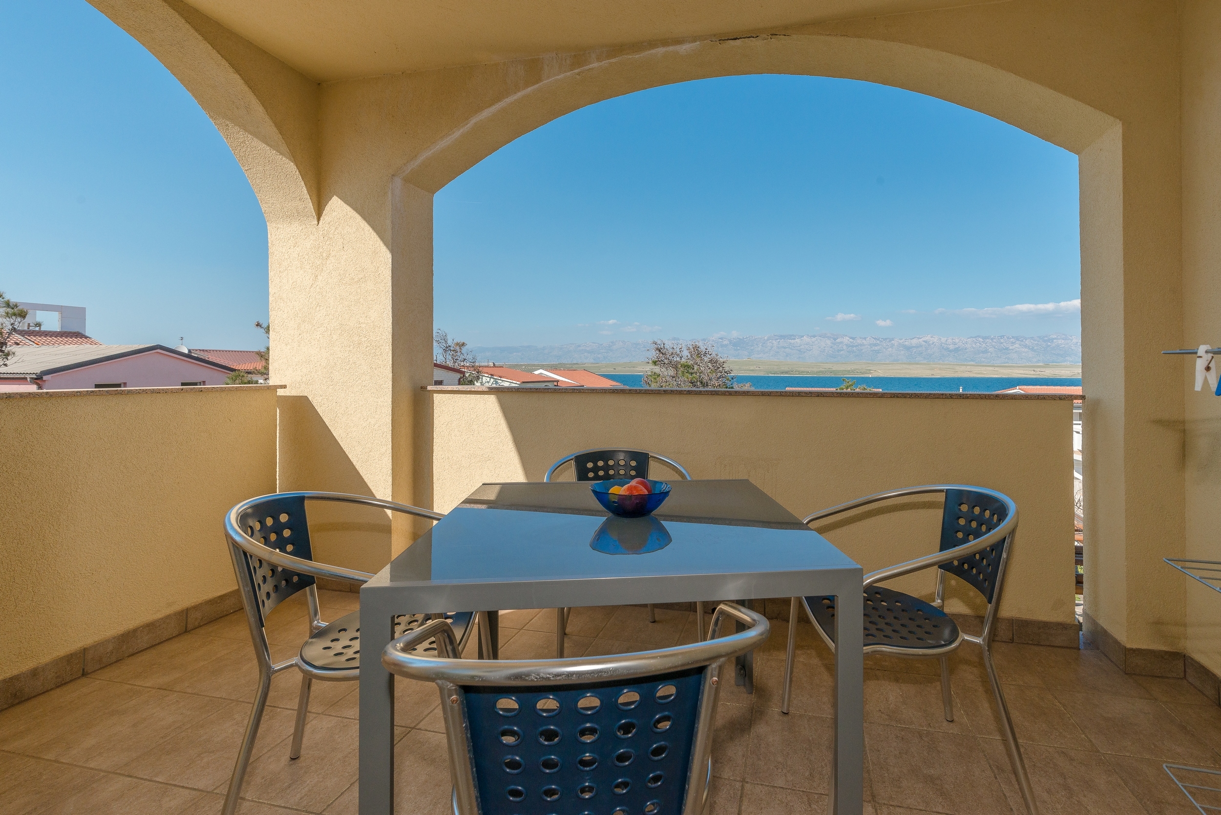 One bedroom apartment with balcony and sea view Vir  A-c