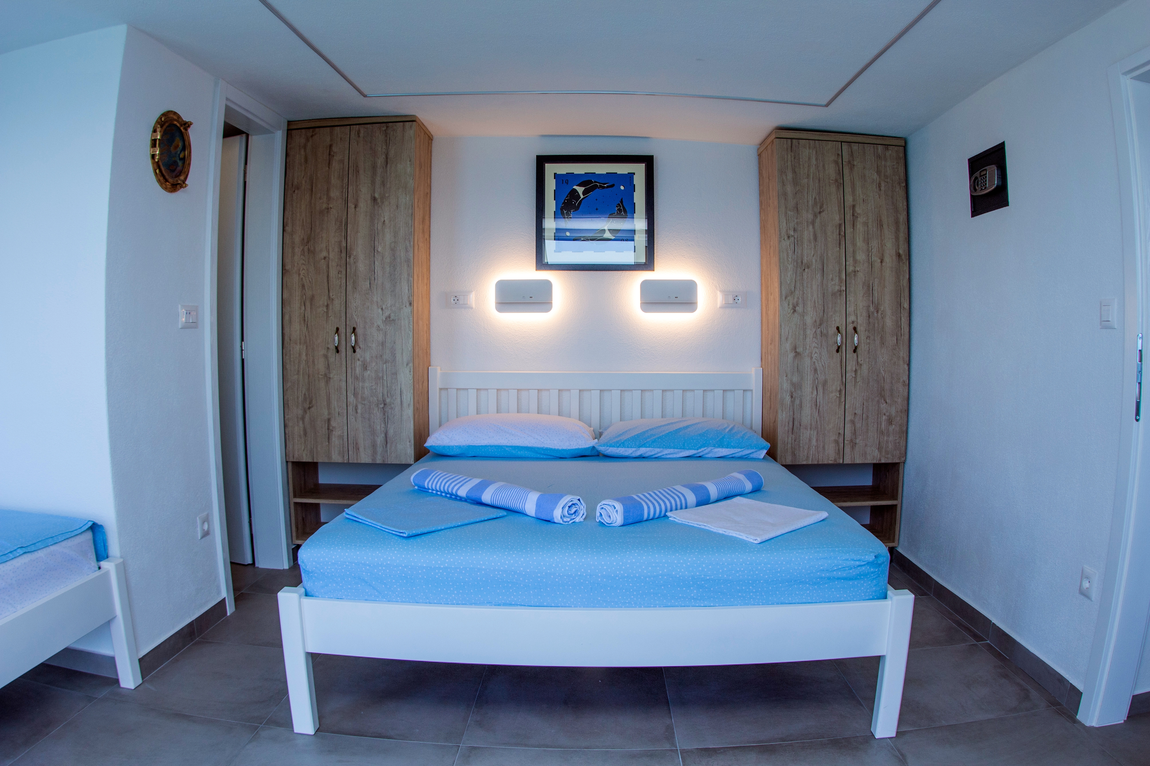 One bedroom apartment near beach Pisak, Omiš  A-a