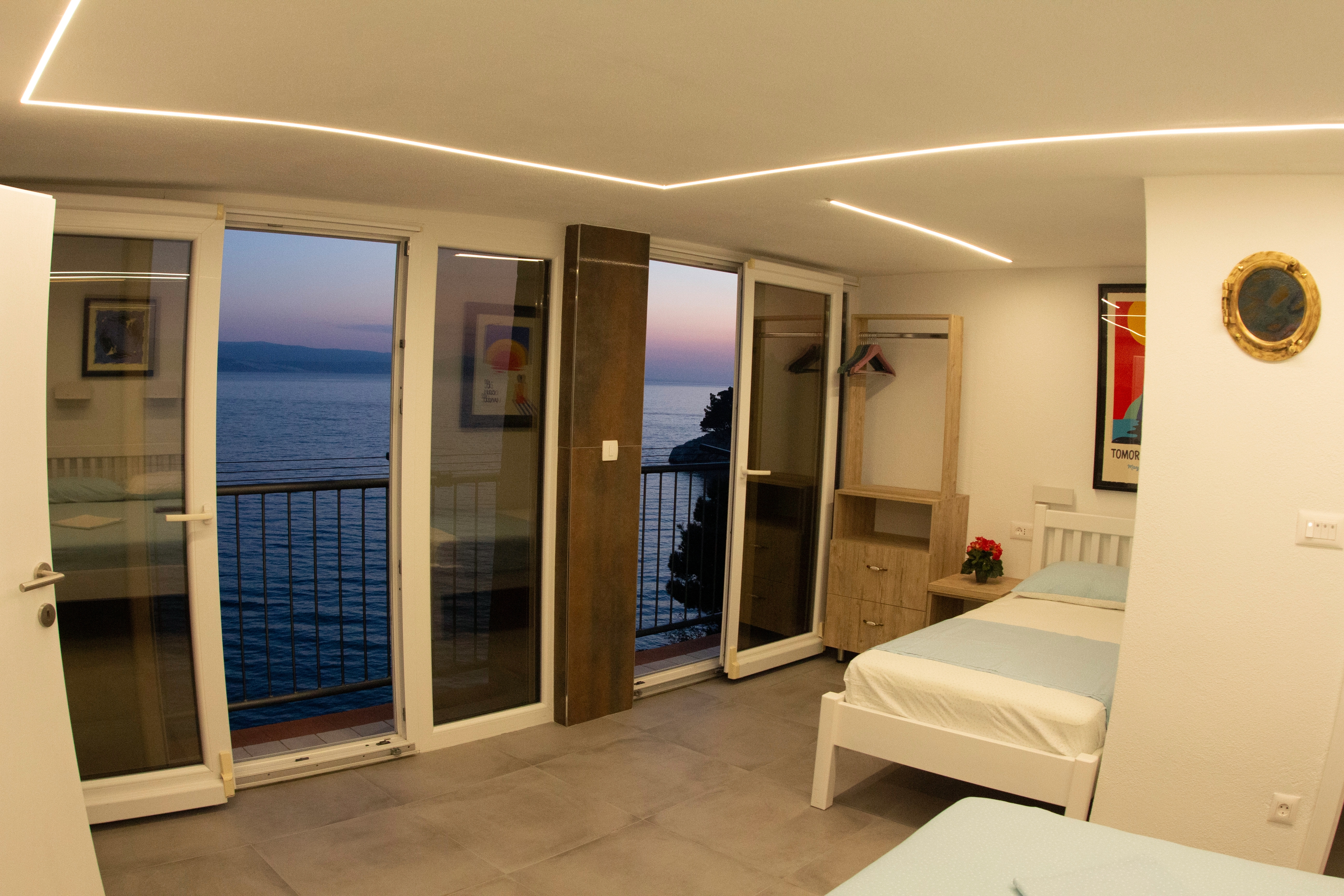 One bedroom apartment near beach Pisak, Omiš  A-a