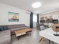 Гостиная Vir, Гостиная в размещении типа house, доступный кондиционер и WiFi.