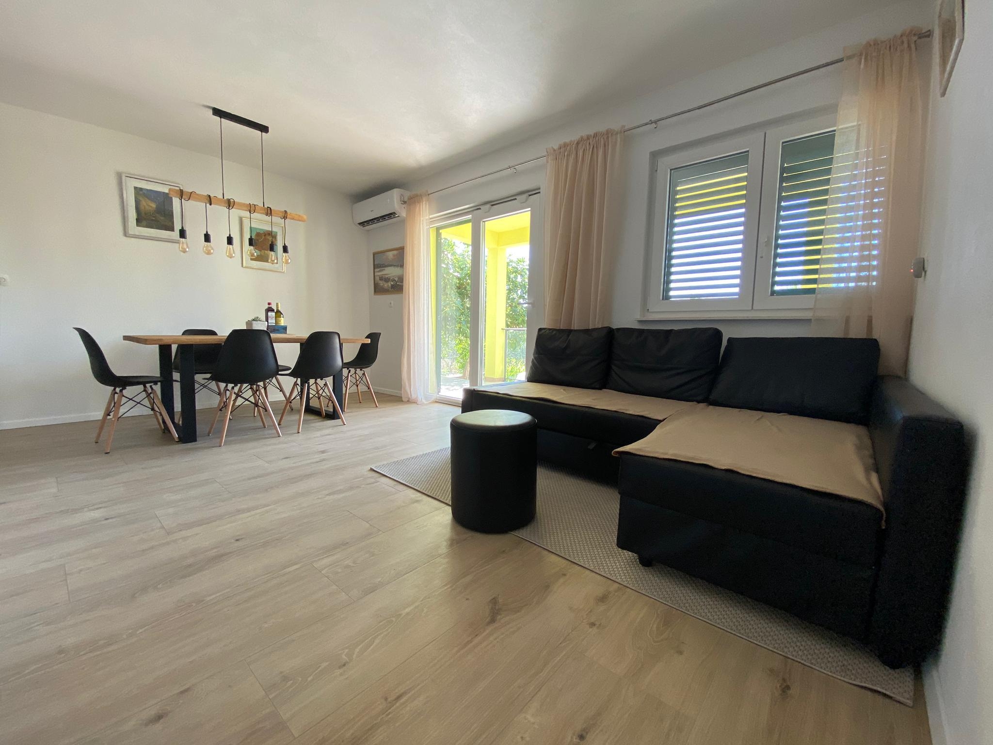 Two bedroom apartment with terrace and sea view Poljica, Trogir  A-a