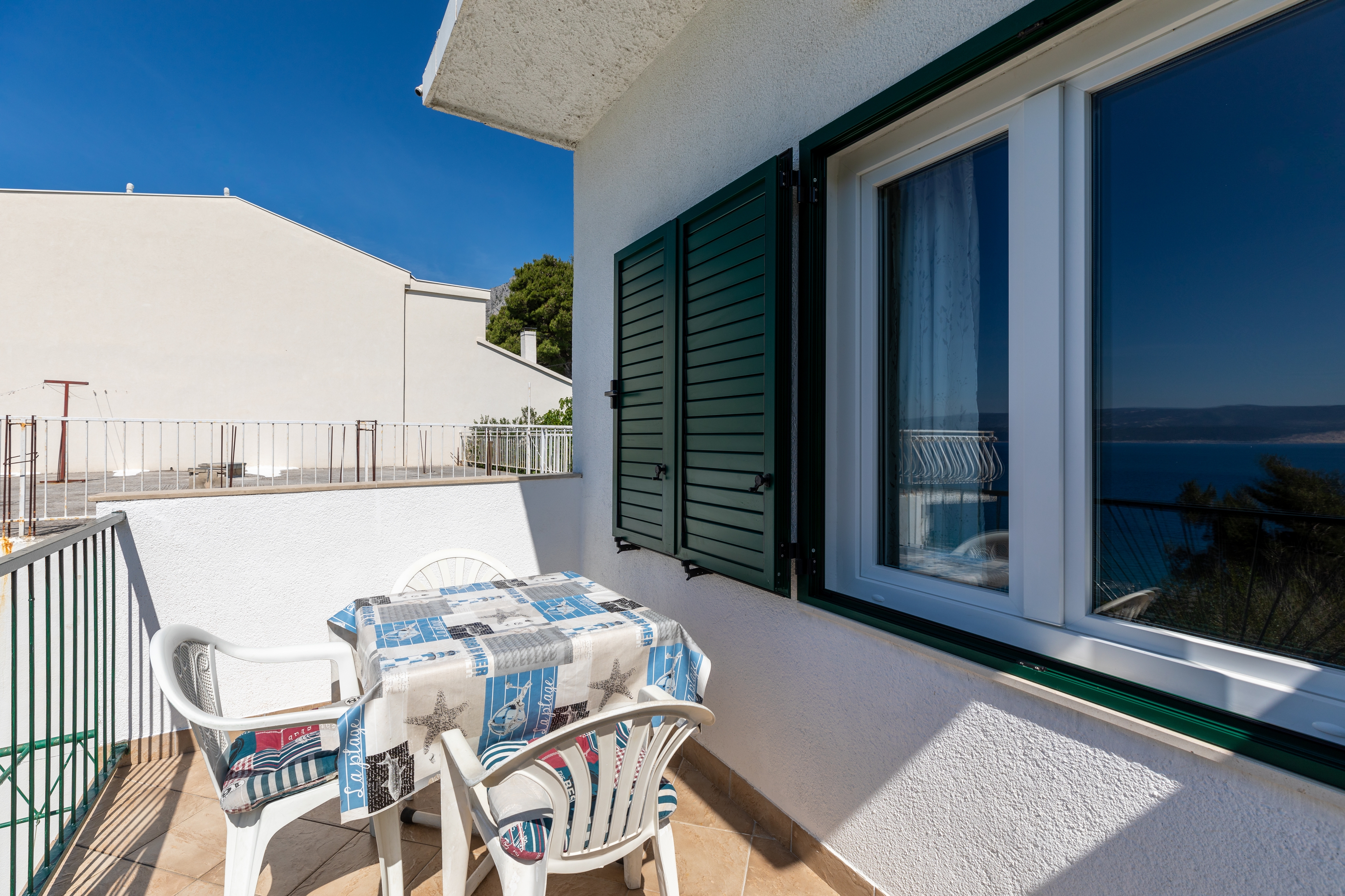 Studio flat with balcony and sea view Lokva Rogoznica, Omiš  AS-a