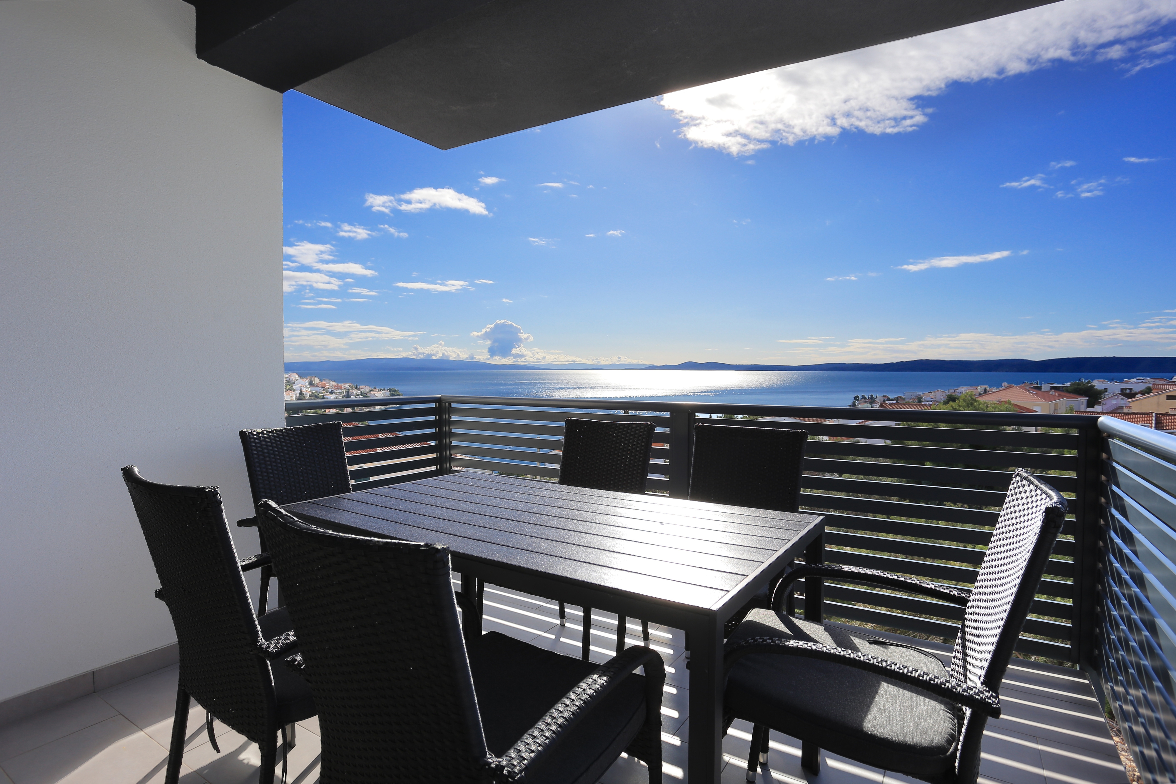 Two bedroom apartment with terrace and sea view Mavarštica, Čiovo  A-a