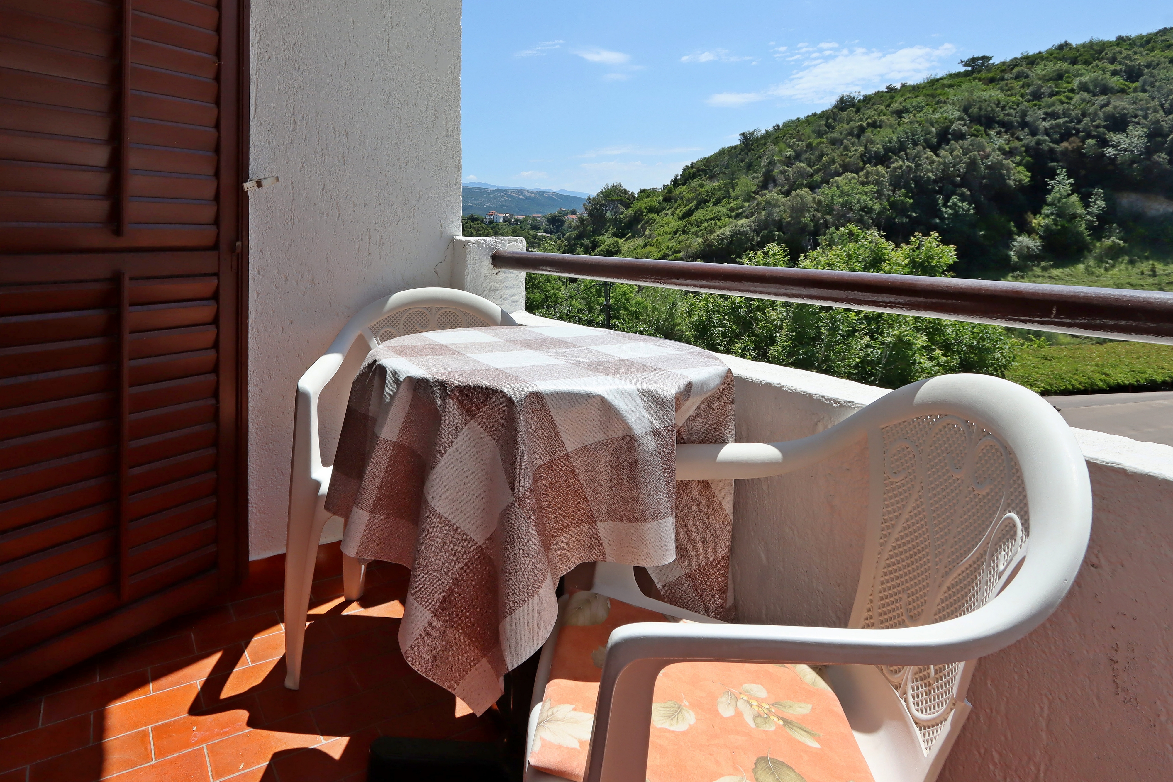 Two bedroom apartment near beach Supetarska Draga - Gonar, Rab  A-a