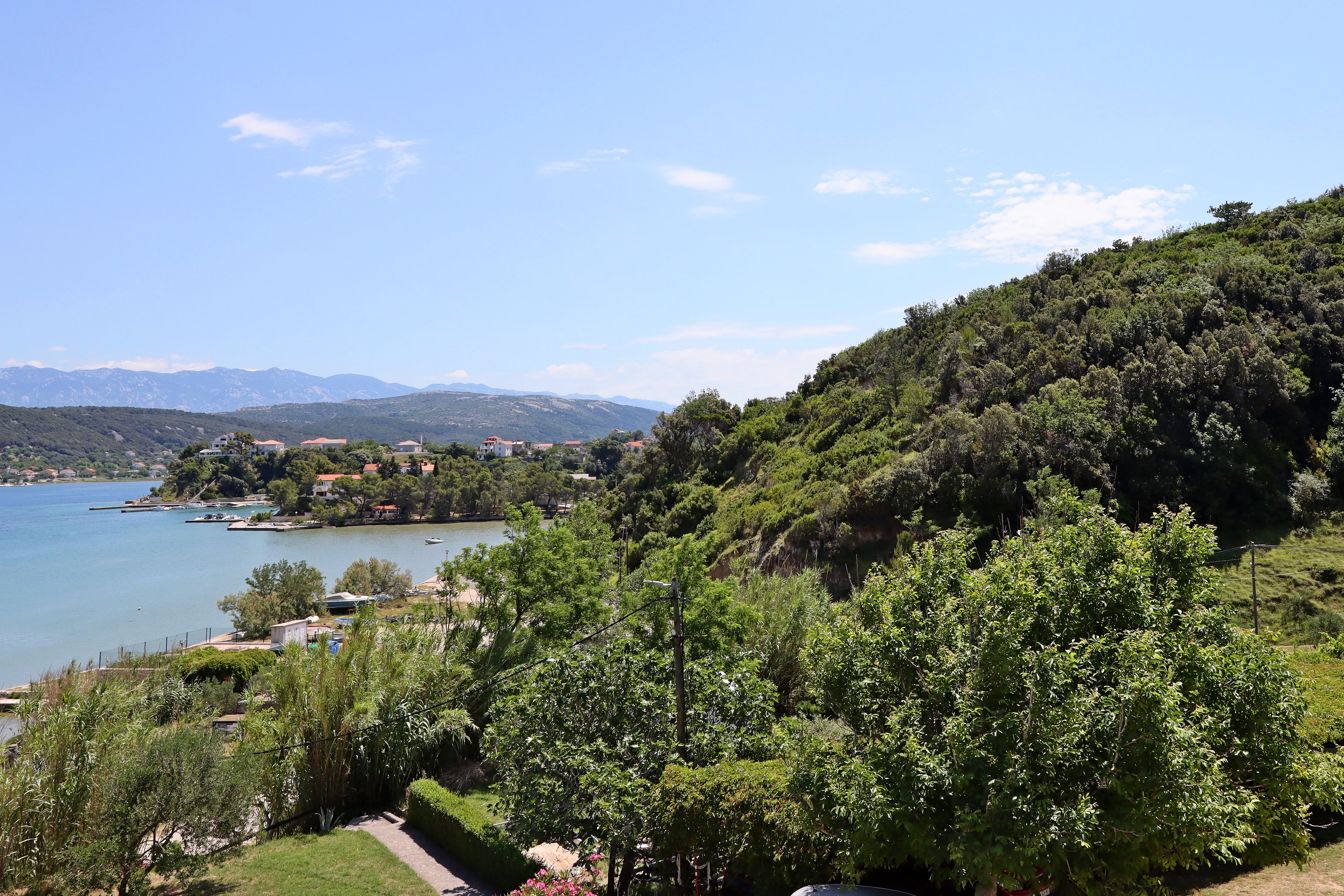 Two bedroom apartment near beach Supetarska Draga - Gonar, Rab  A-a