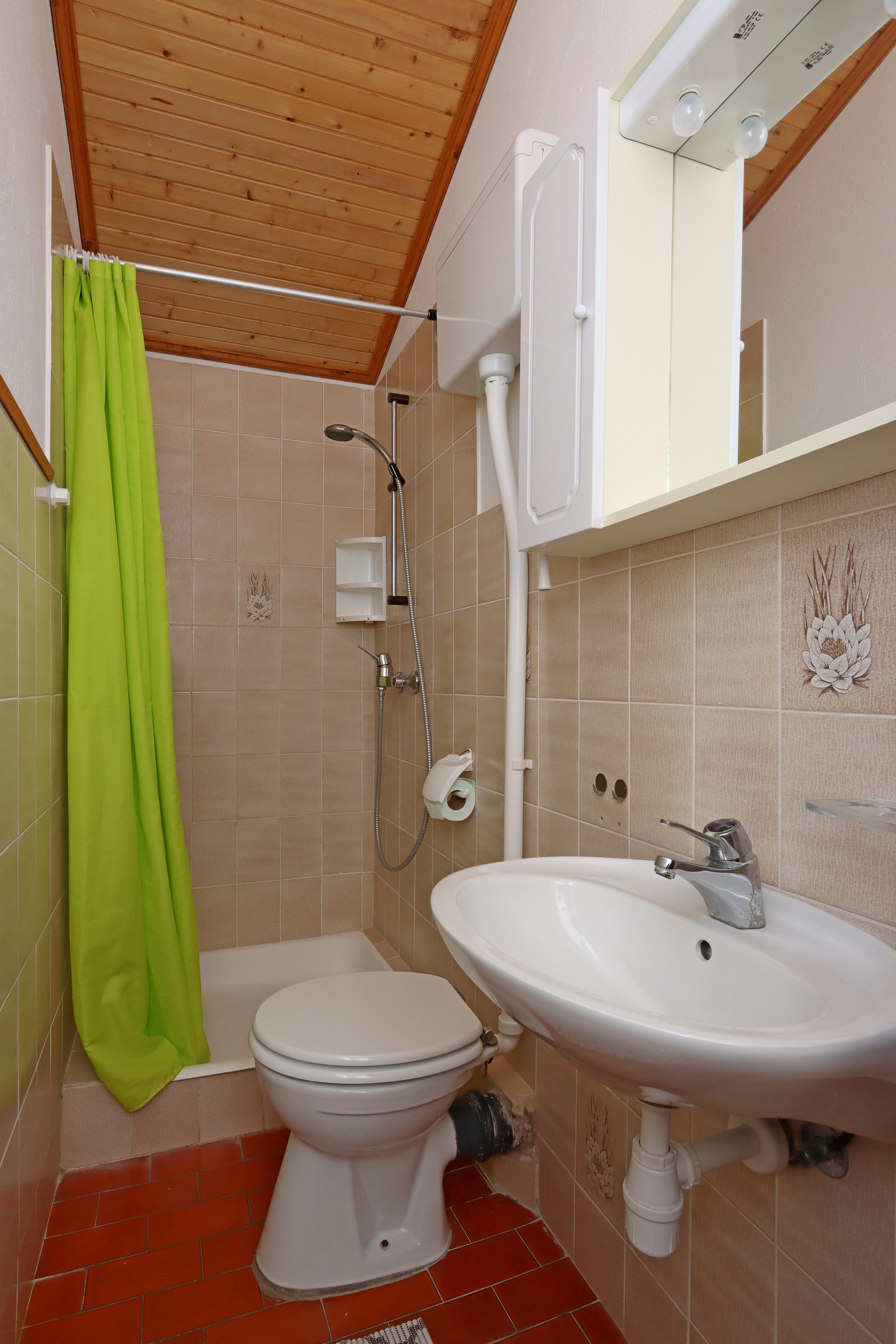 Two bedroom apartment near beach Supetarska Draga - Gonar, Rab  A-a